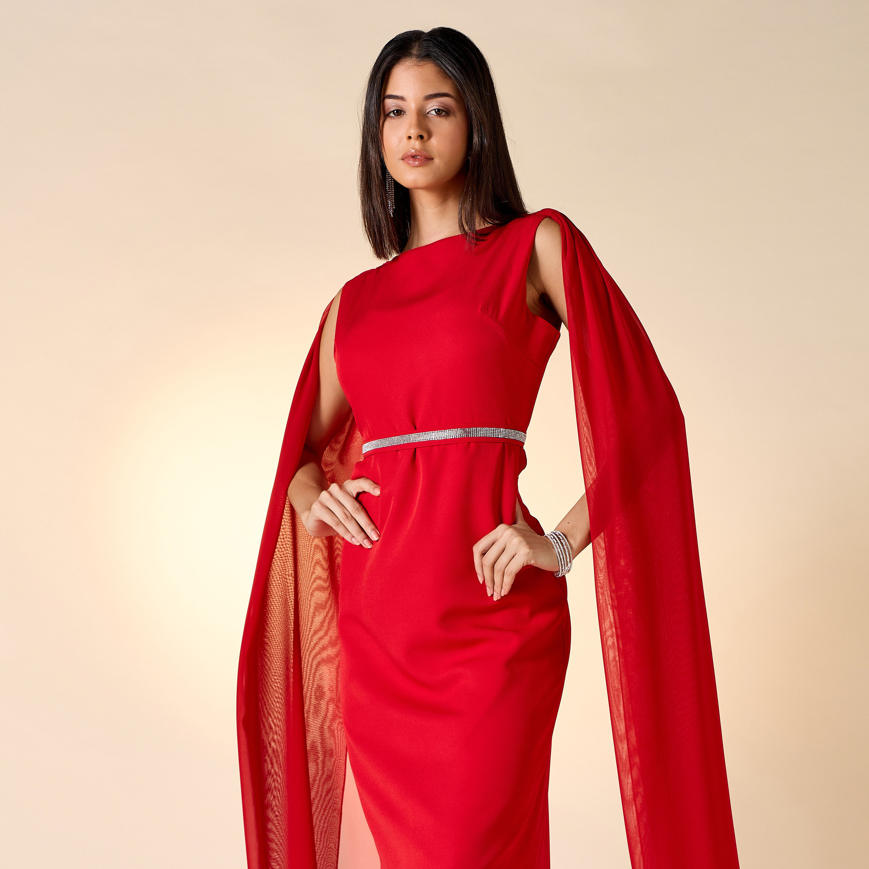 فستان مزين بأكمام كاب من جولدن أبل-women-clothing-dresses-image-4