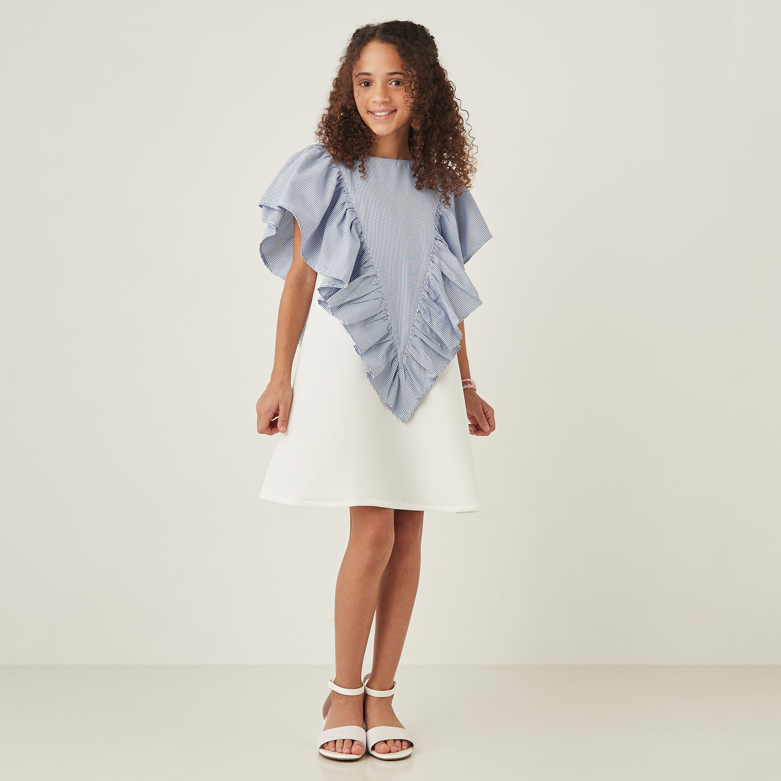 فستان دون أكمام بياقة مستديرة وكشكش من ليتل جولدن أبل-girls-clothing-dressesandjumpsuits-image-2