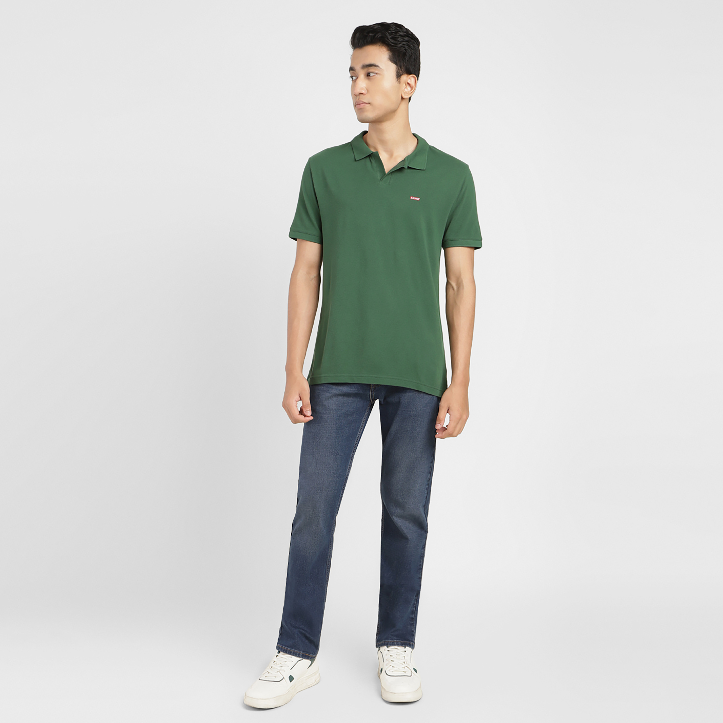 بولو تي شيرت سادة ذو ياقة من ليفايز بأكمام قصيرة-men-clothing-tshirtsandpolos-polos-image-2
