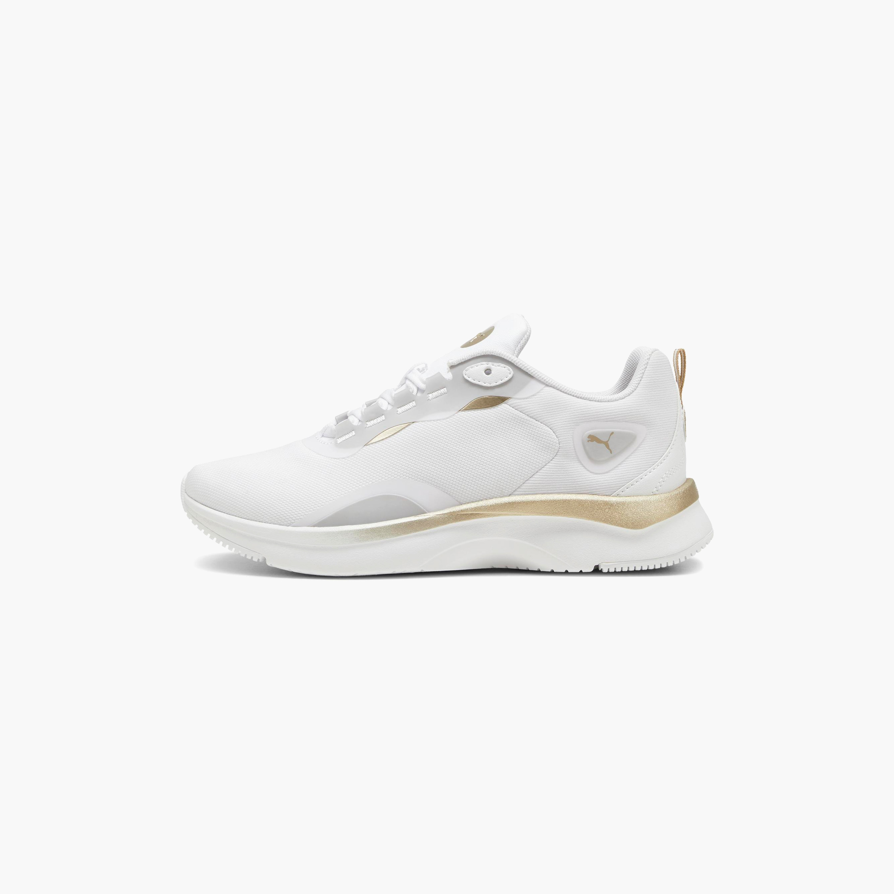 حذاء رياضي سوفترايد اورلا للنساء من بوما | OE-women-shoes-sneakers-image-3