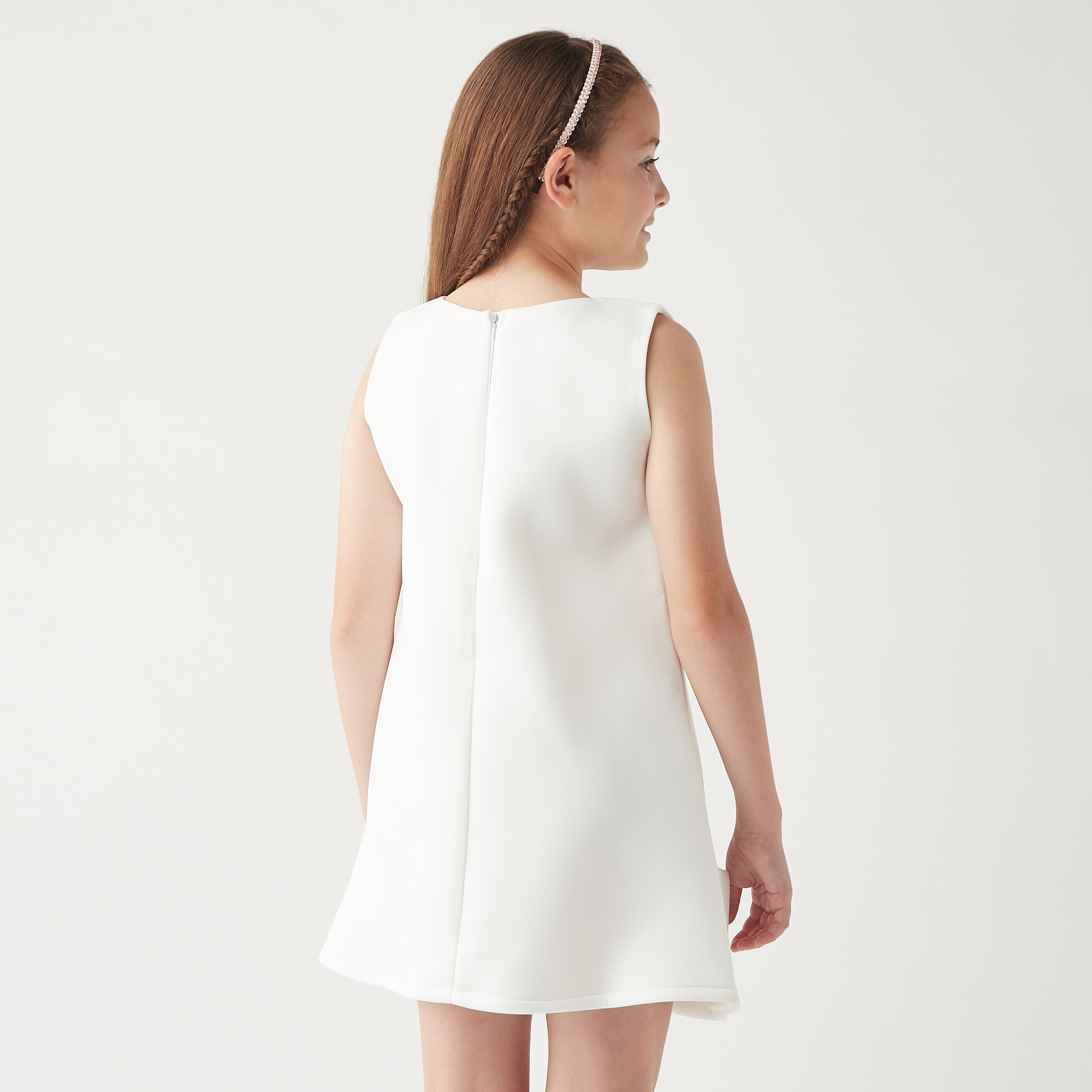 فستان مزين دون أكمام بسحاب إغلاق وتزيينات من ليتل جولدن أبل-girls-clothing-dressesandjumpsuits-image-3