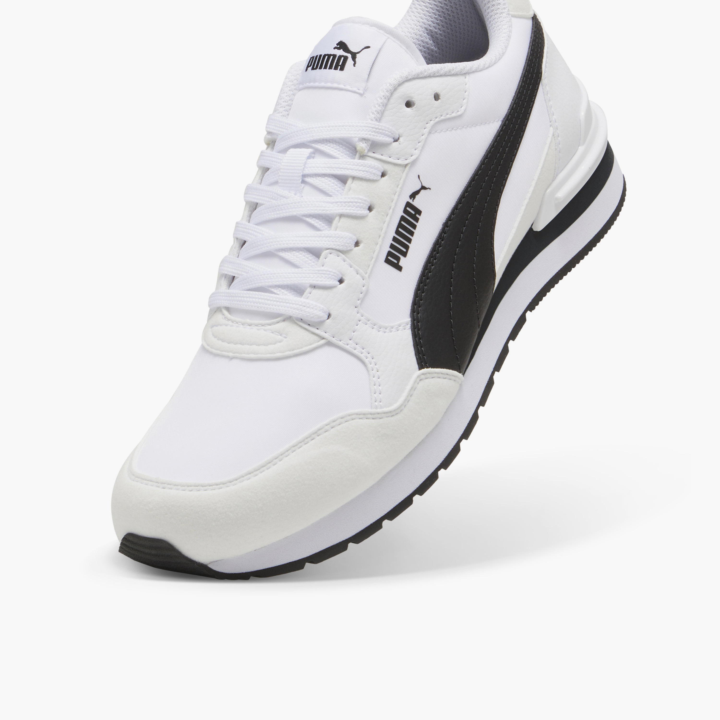 Puma Men ST Runner V4 NL Lace-Up Low Ankle Sneakers-sports-men-shoes-image-5