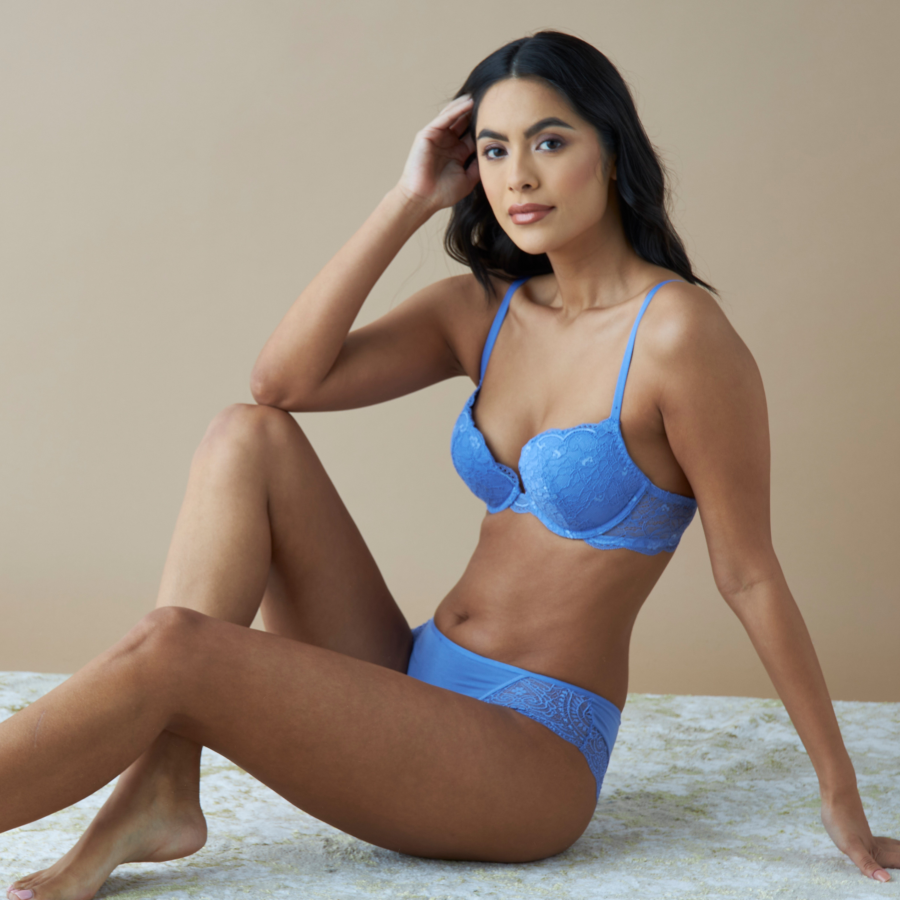 صدرية بلانج مبطنة بتفاصيل دانتيل من لاسينزا-women-clothing-lingerie-bras-image-2