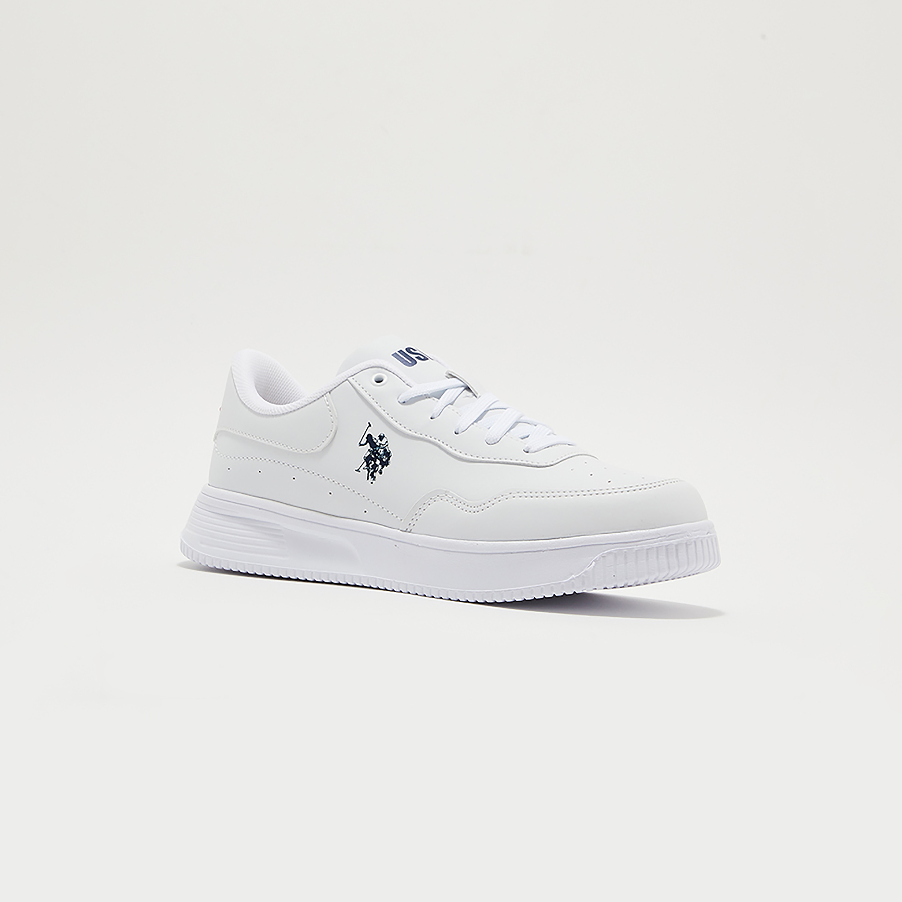 حذاء يو إس بولو نسائي برباط علوي منخفض 3M-ABE-3FX-women-shoes-sneakers-image-1