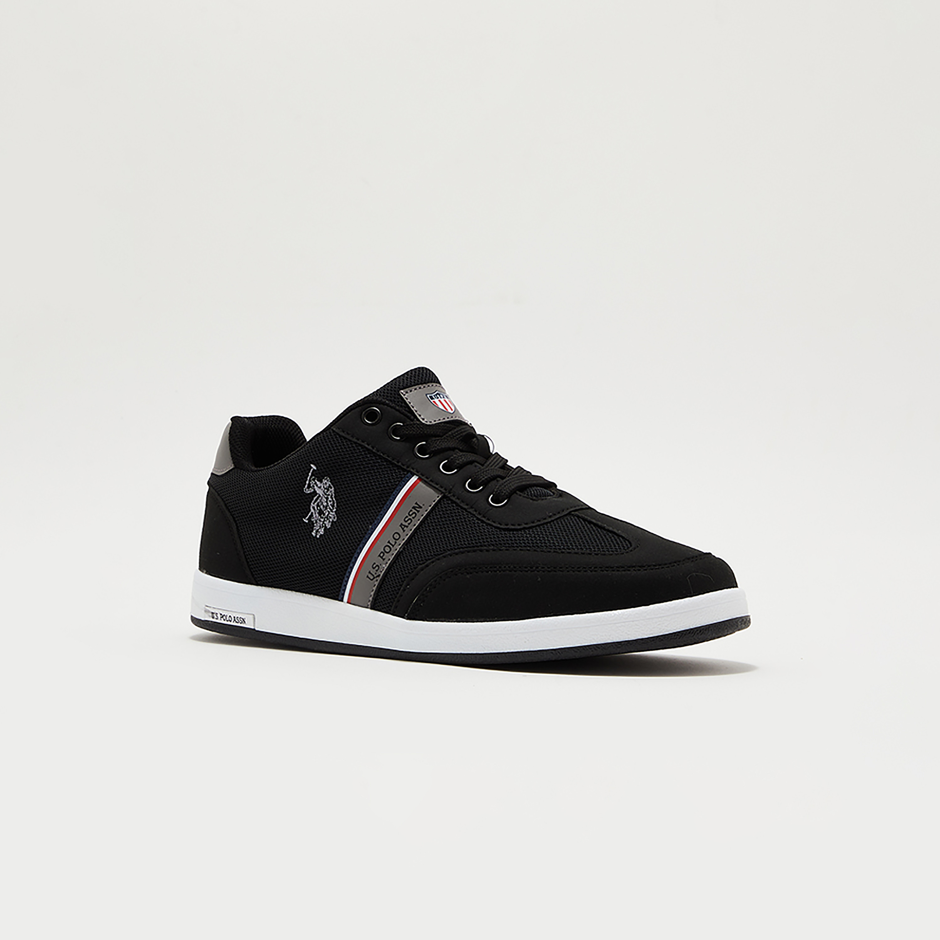 حذاء يو اس بولو للرجال برباط علوي منخفض 3M-KARES-3FX_n-men-shoes-sneakers-image-1