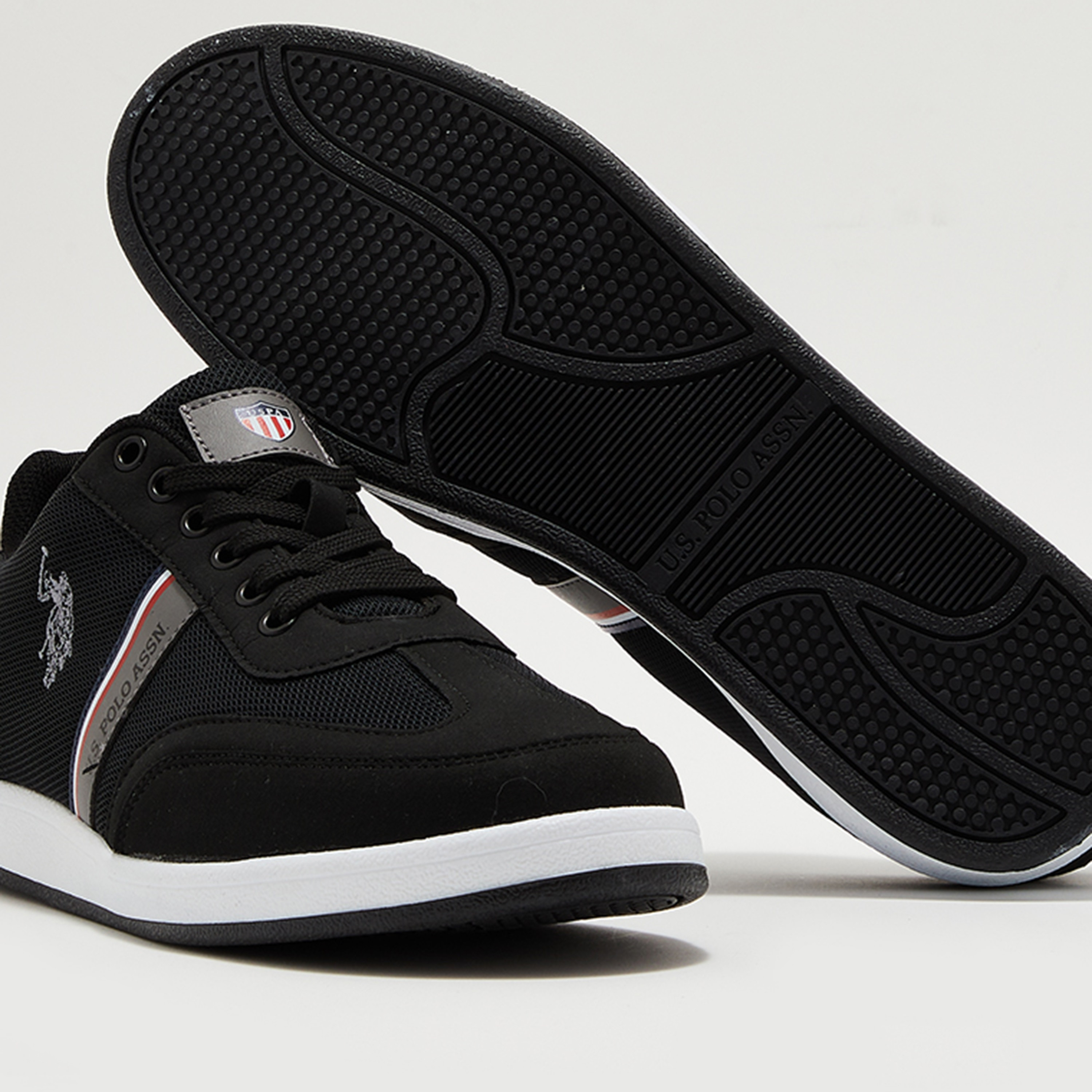 حذاء يو اس بولو للرجال برباط علوي منخفض 3M-KARES-3FX_n-men-shoes-sneakers-image-4