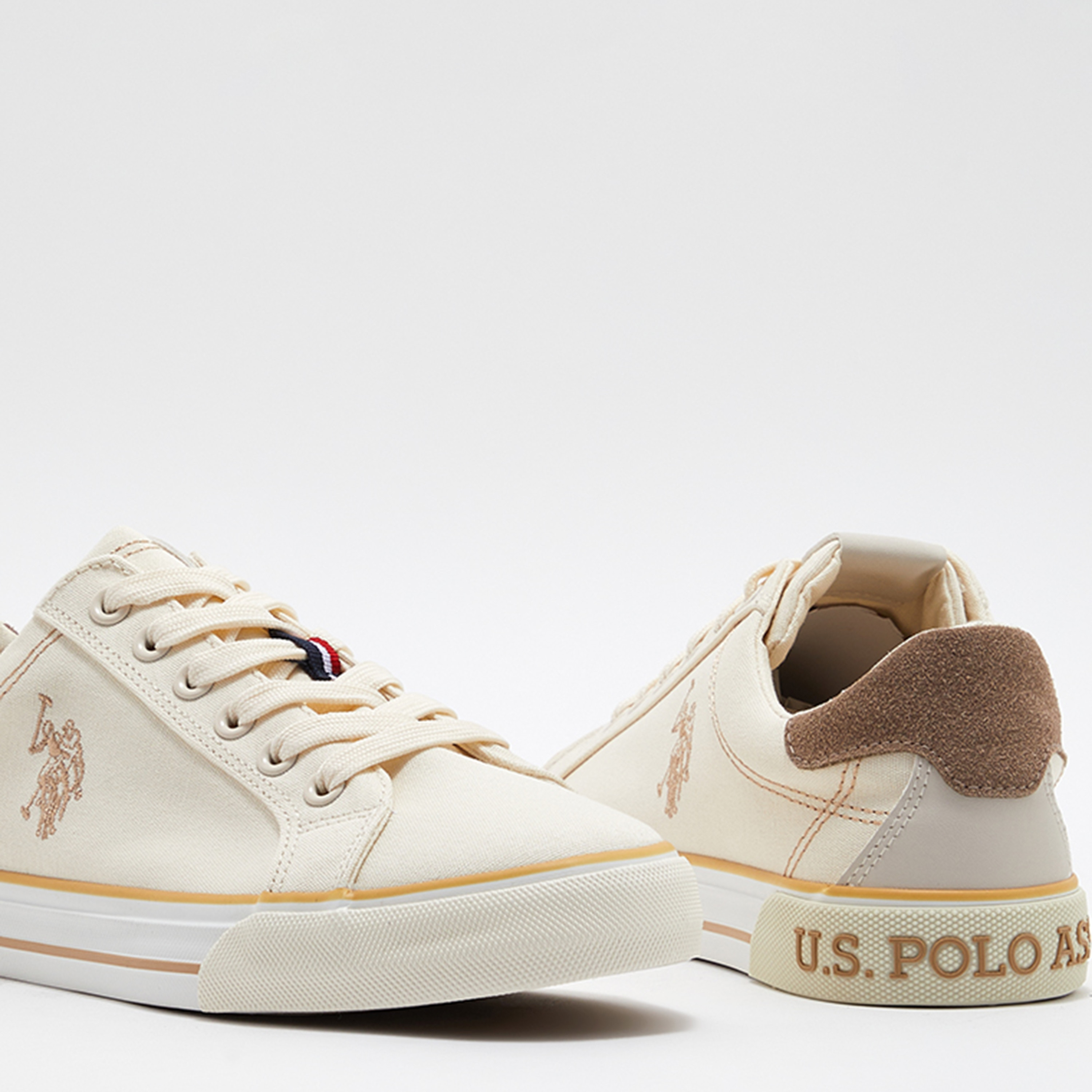  3MRACHEL3FX حذاء سنيكرز رياضي نسائي من من يو إس بولو أسن برباط علوي مع منخفض -women-shoes-sneakers-image-4