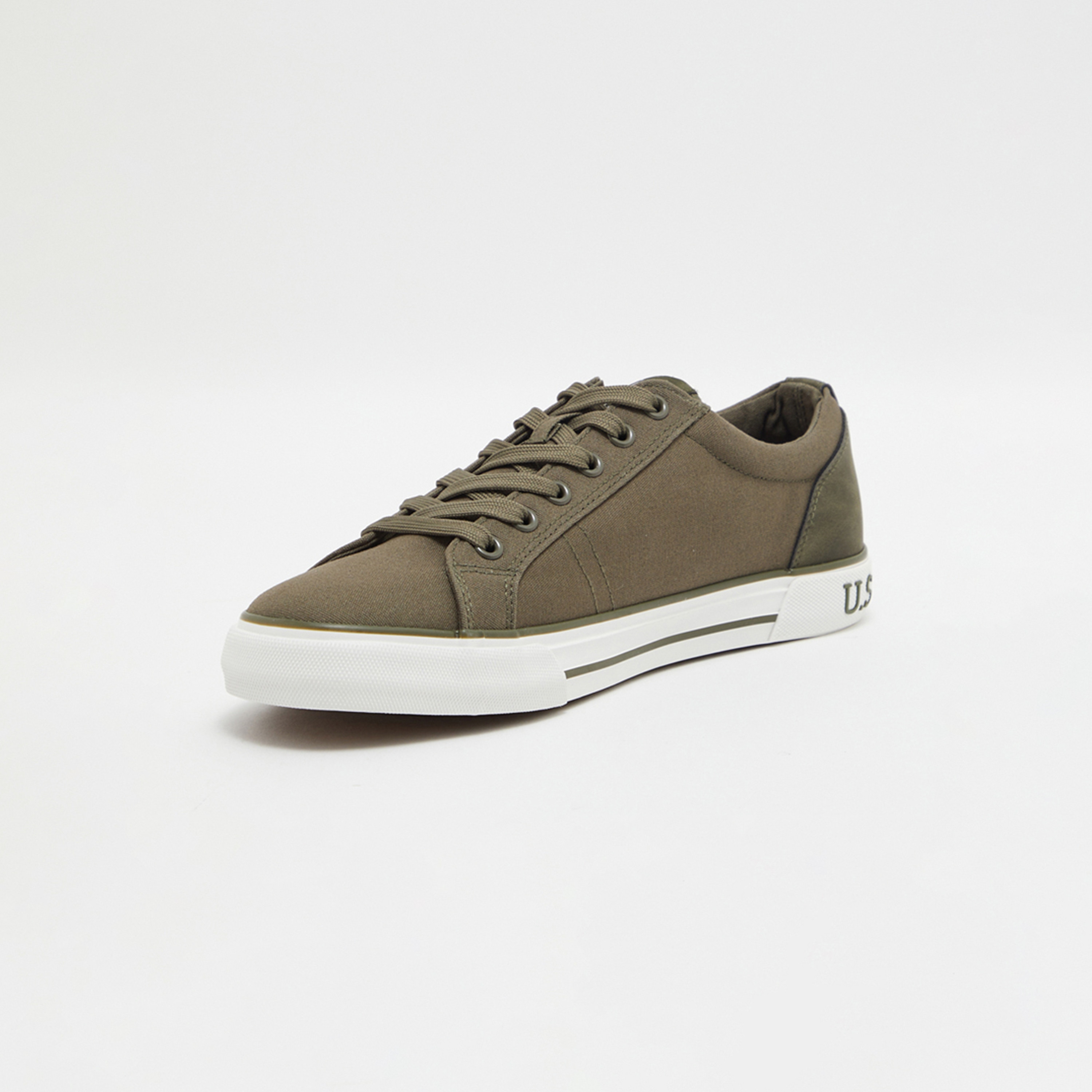 Polo white best sale canvas sneakers