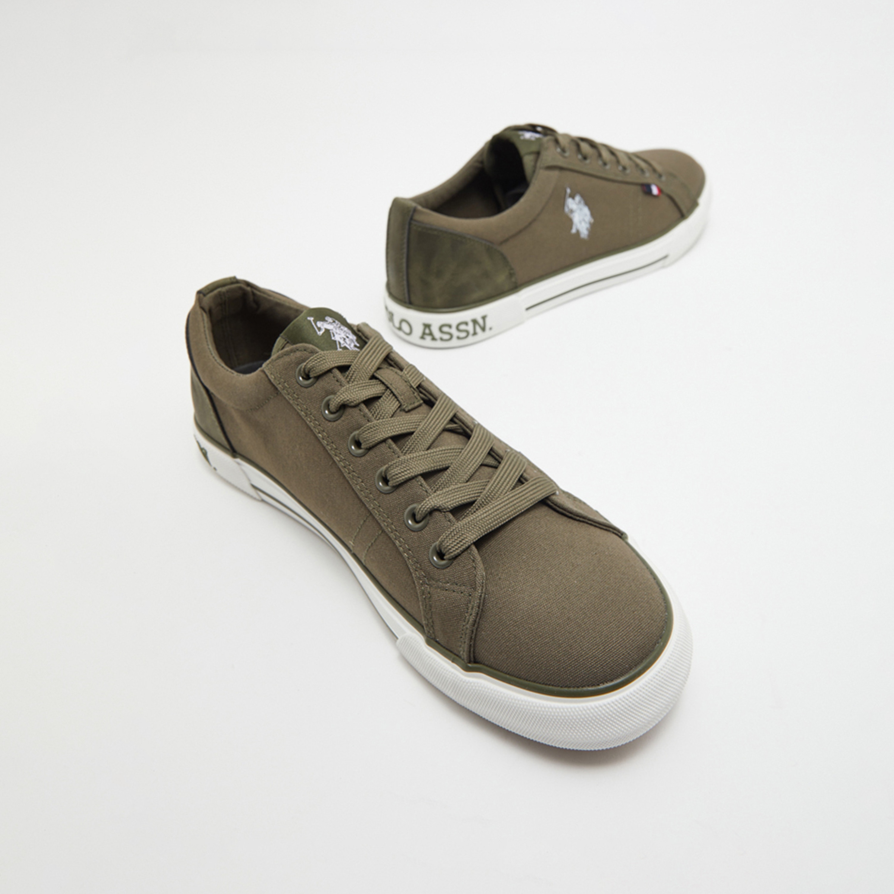 Polo canvas hot sale trainers