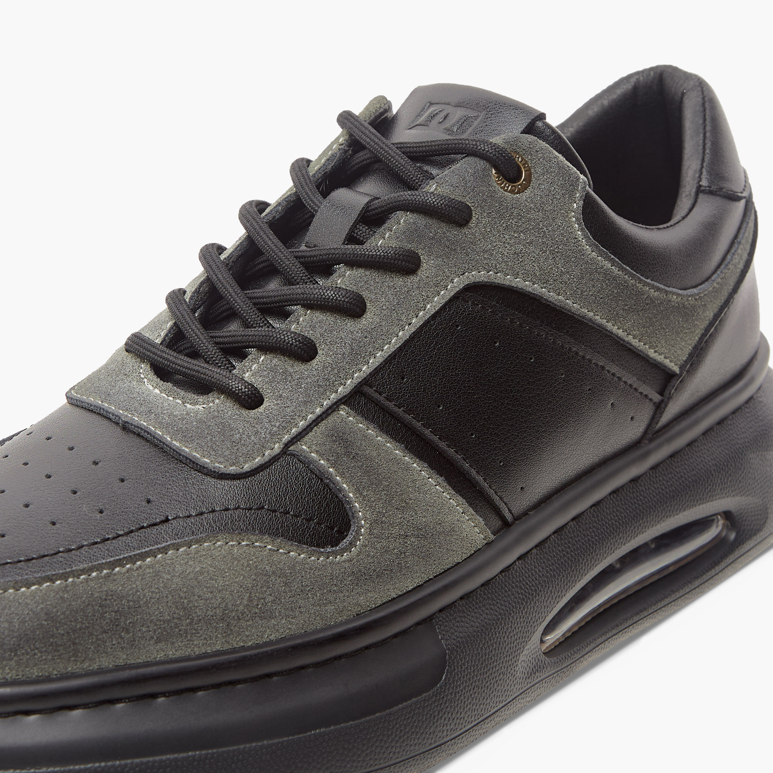 حذاء سنيكرز بألواح ورباط إغلاق للرجال من دوتشيني-men-shoes-sneakers-image-9