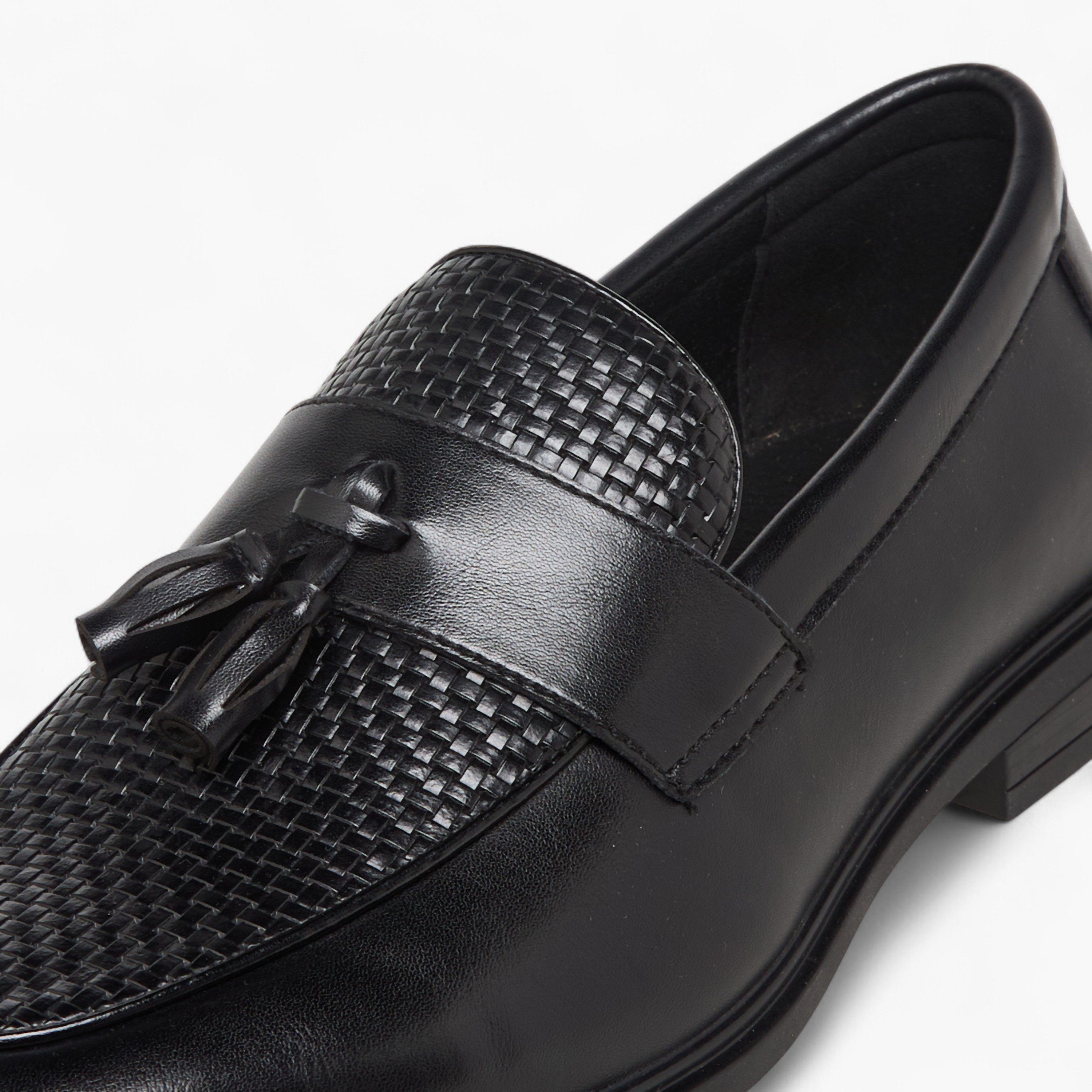 حذاء لوفر بتفاصيل شراشيب للرجال من إل بي إل من شو إكسبريس-men-shoes-formalshoes-image-9