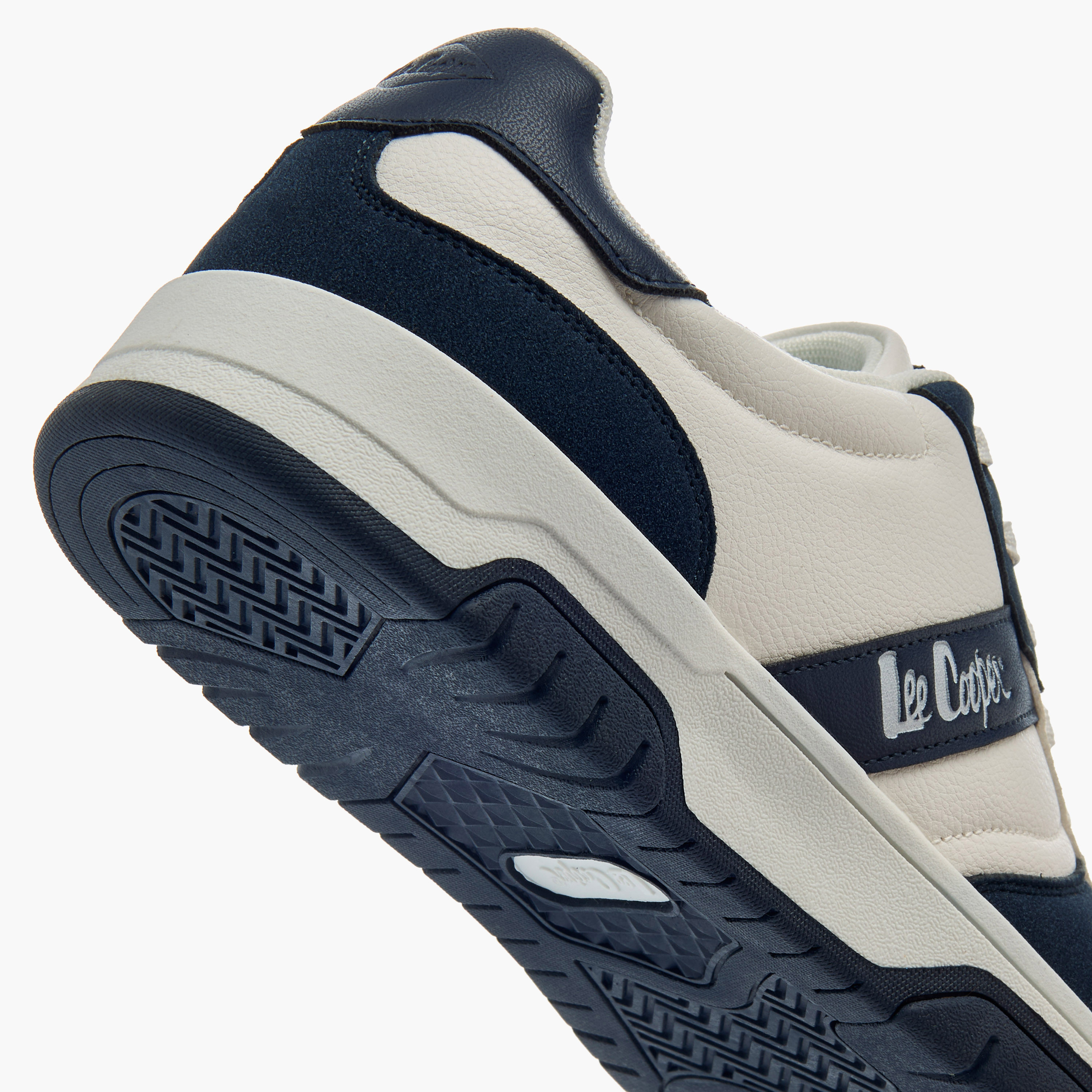 حذاء سنيكرز رجالي برباط بطول الكاحل بتقنية أورثولايت من لي كوبر-men-shoes-sneakers-image-5
