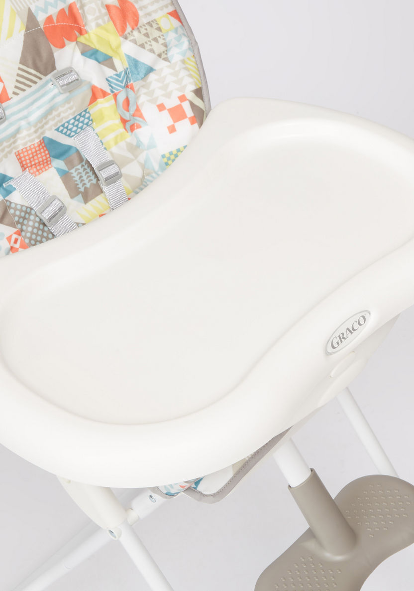 Graco Printed Snack N Stow Highchair-High Chairs and Boosters-image-3