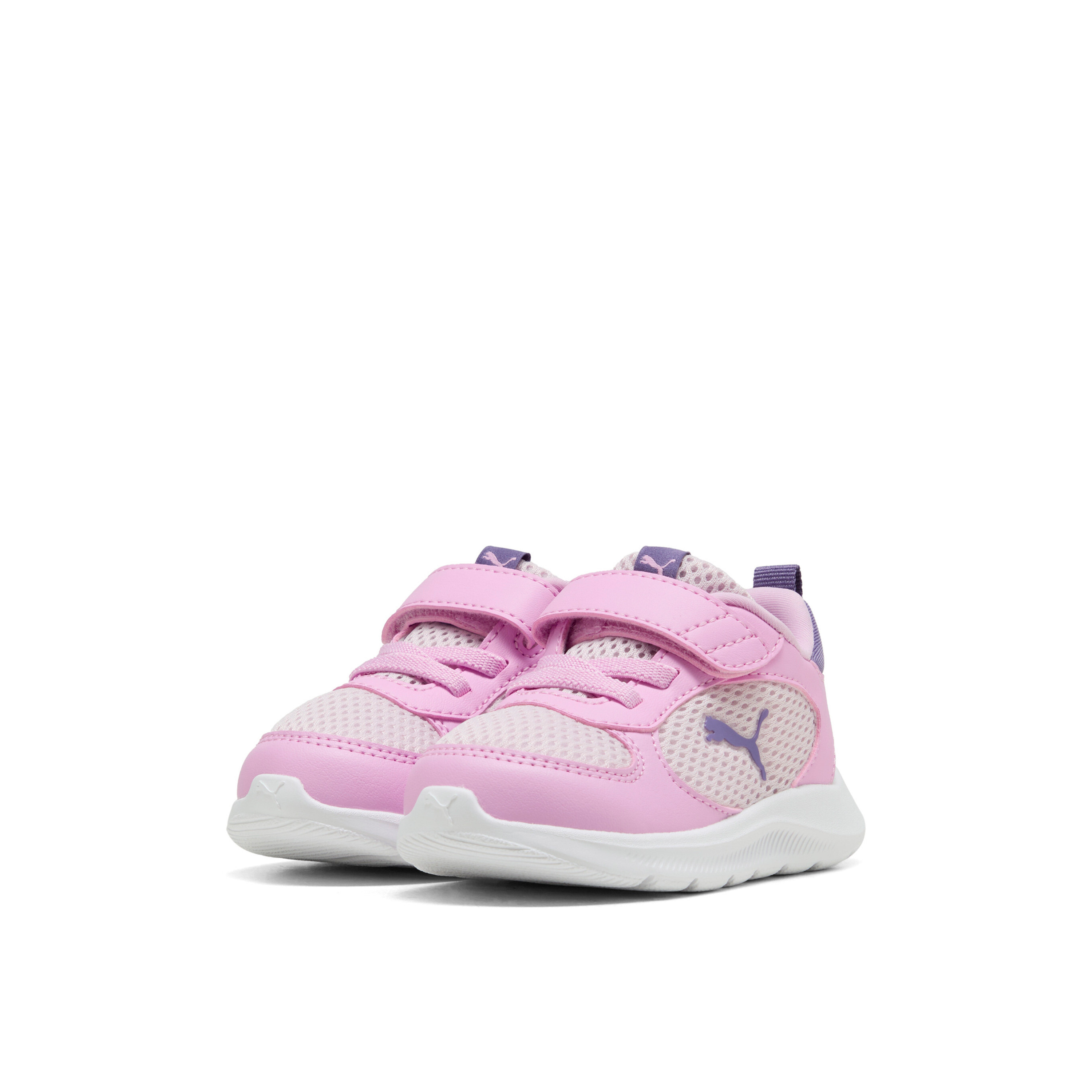 حذاء رياضي "فن ريسر 2 إي سي+" بشريط إغلاق لاصق للبنات من بوما-baby-girls-shoes-closedshoes-image-1