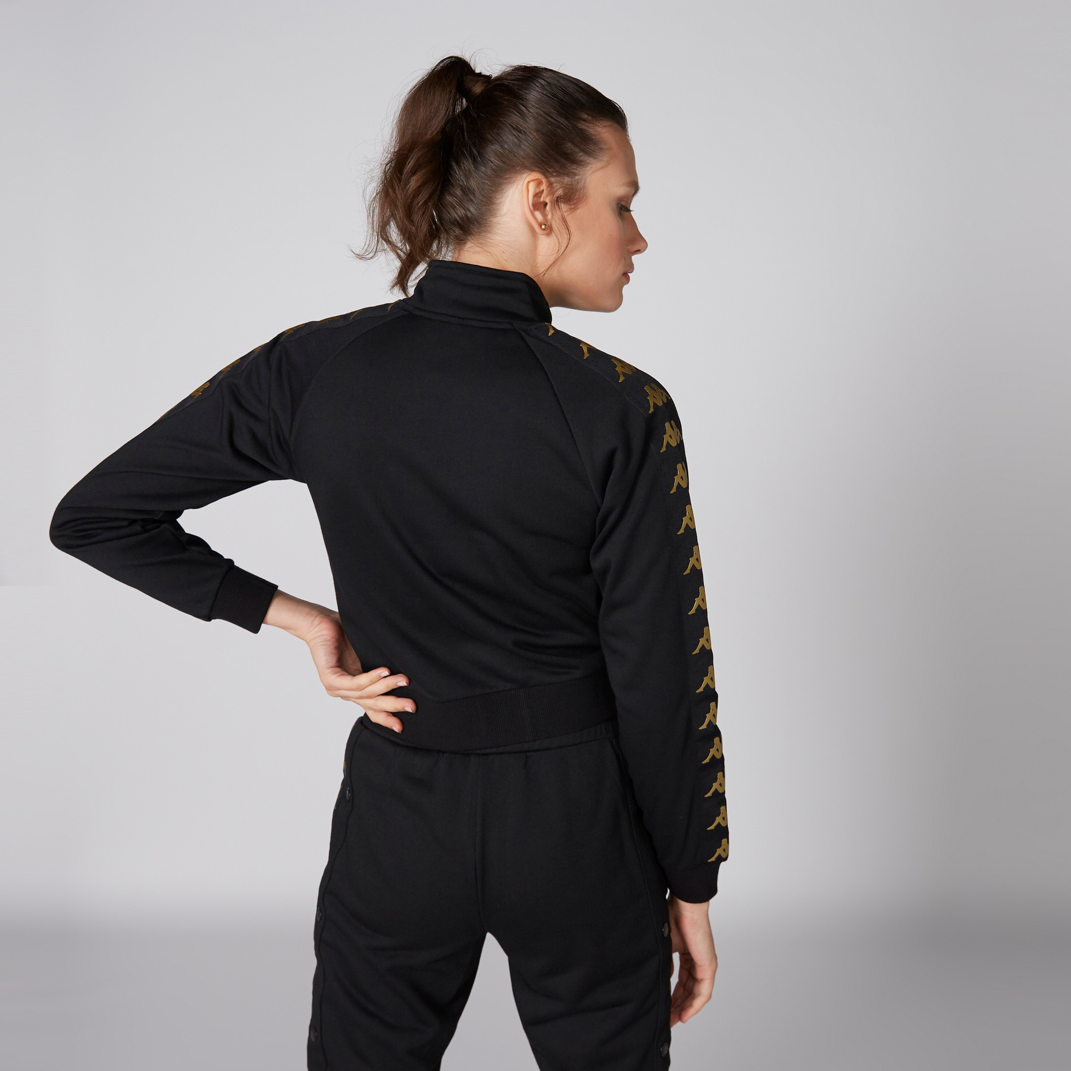 جاكيت بأكمام طويلة وسحّاب للإغلاق من كابا-sports-women-clothing-coatsandjackets-jackets-image-2