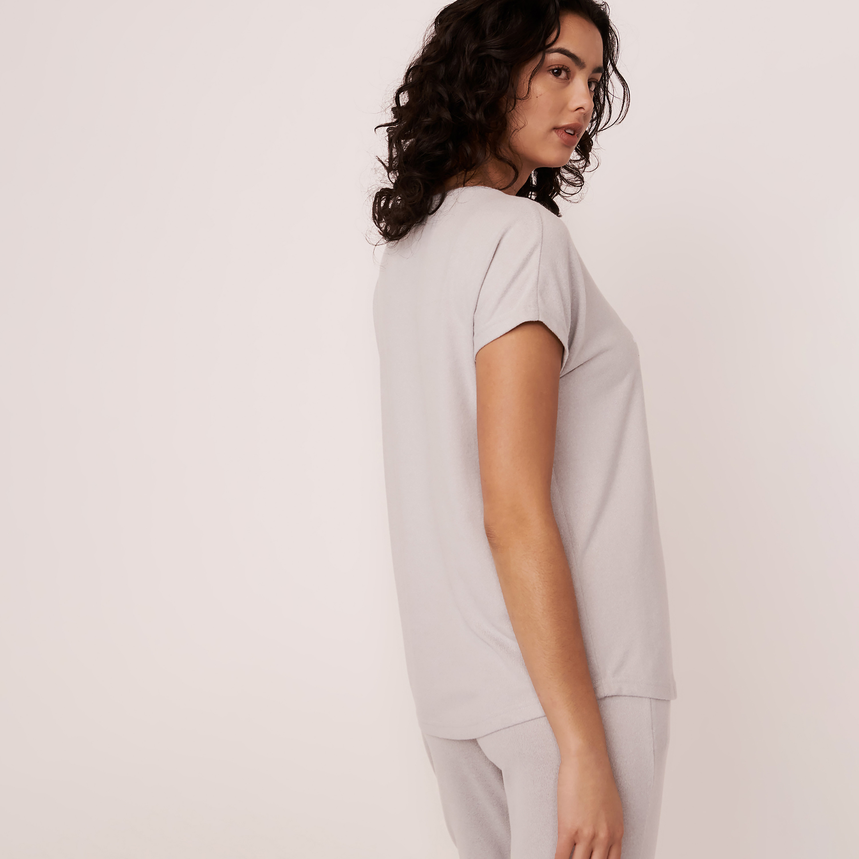 تي شيرت من لا في إن روز نسائي رمادي مطبوع بياقة مستديرة وأكمام قصيرة-women-clothing-nightwear-pyjamas-tops-image-2