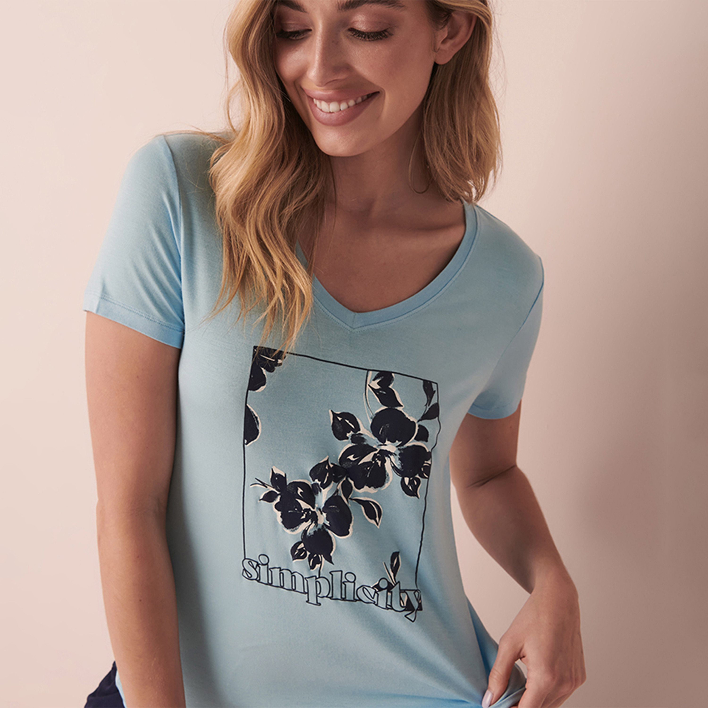 La Vie En Rose Women's Floral V-neck Short Sleeves T-shirt-women-clothing-nightwear-pyjamas-tops-image-1