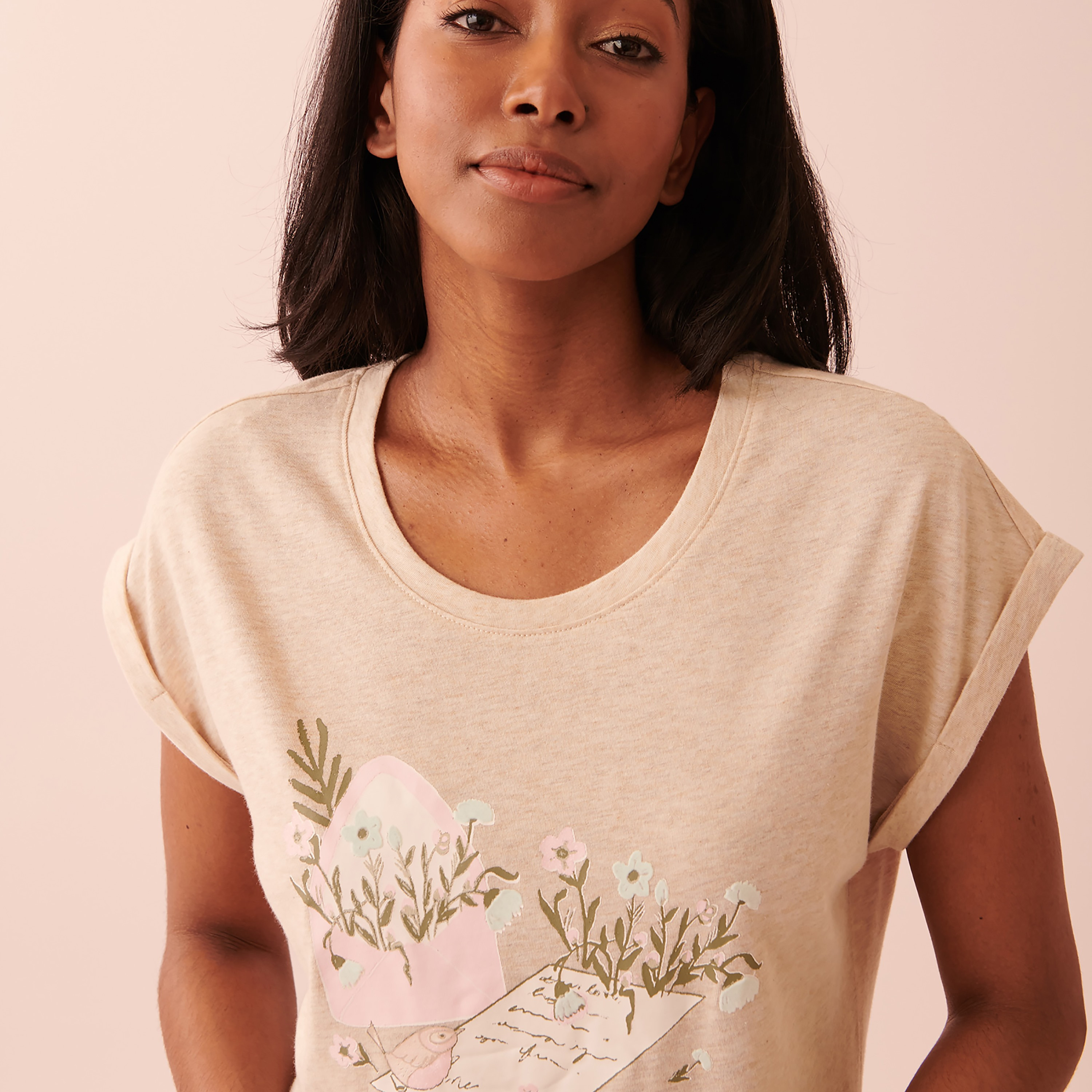 تيشيرت لا في إن روز بياقة دائرية وأكمام قصيرة مع طبعات-women-clothing-nightwear-pyjamas-tops-image-5