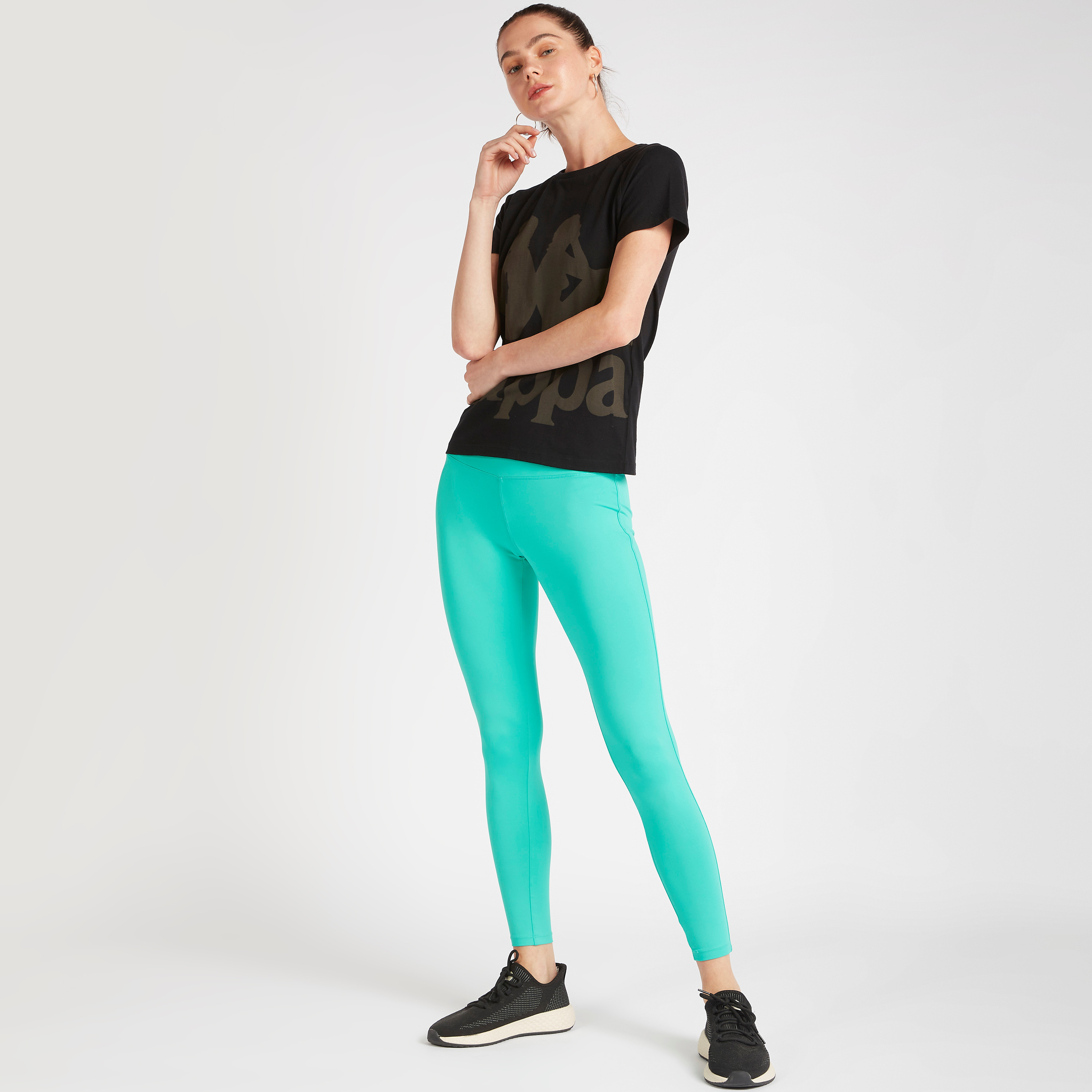 تيشيرت بياقة ضيّقة وأكمام قصيرة وطبعات من كابا-sports-women-clothing-tshirtsandvests-image-2