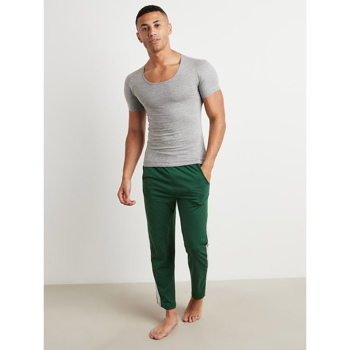 بنطال بقصة مريحة من ستايلي-men-clothing-nightwear-pyjamaandshorts-image-2