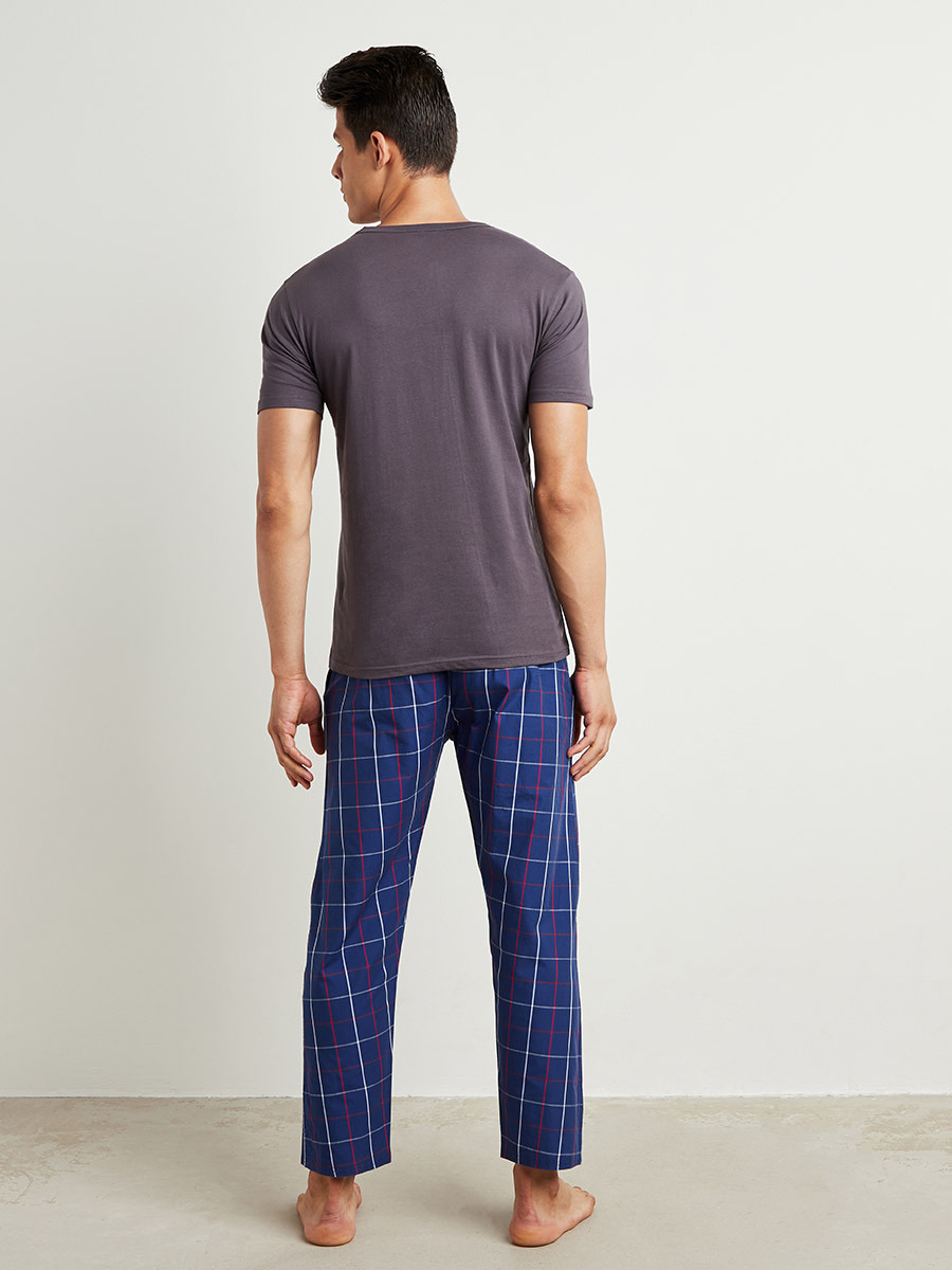 مجموعة من تيشيرت وبنطلون بيجاما-men-clothing-nightwear-tshirts-image-6