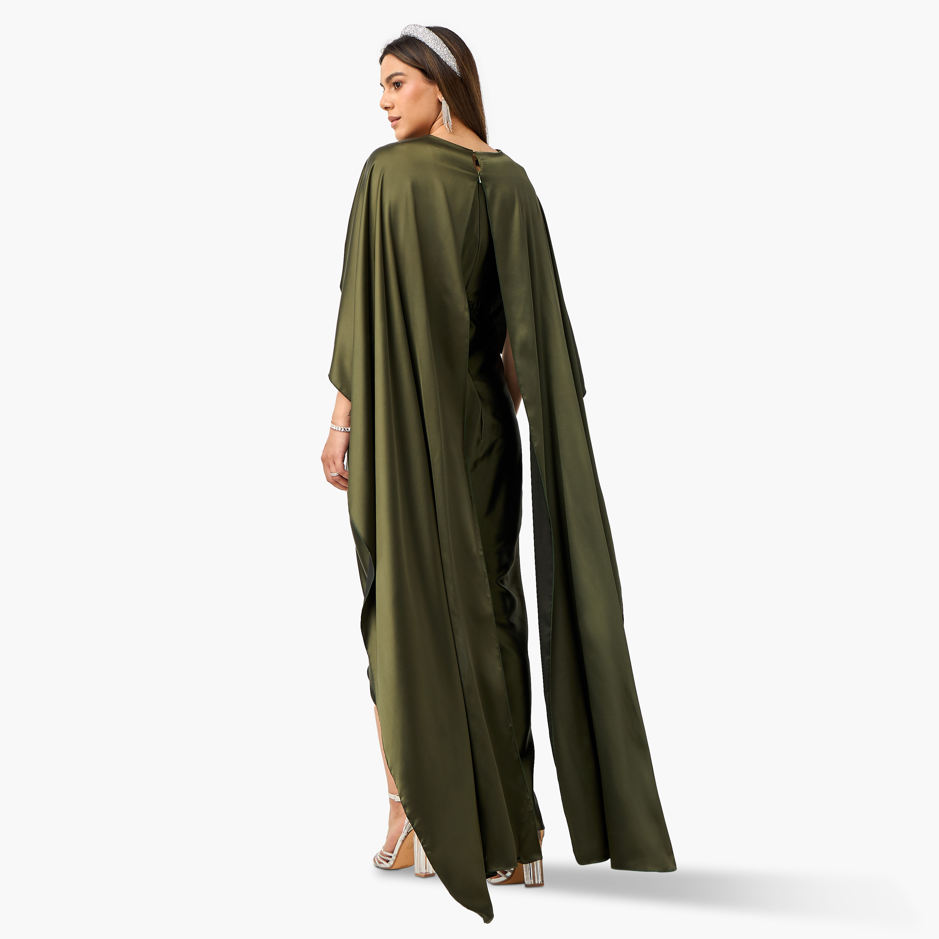 فستان مزين بكشكش وبياقة V وأكمام كاب من جولدن أبل-women-clothing-dresses-image-8