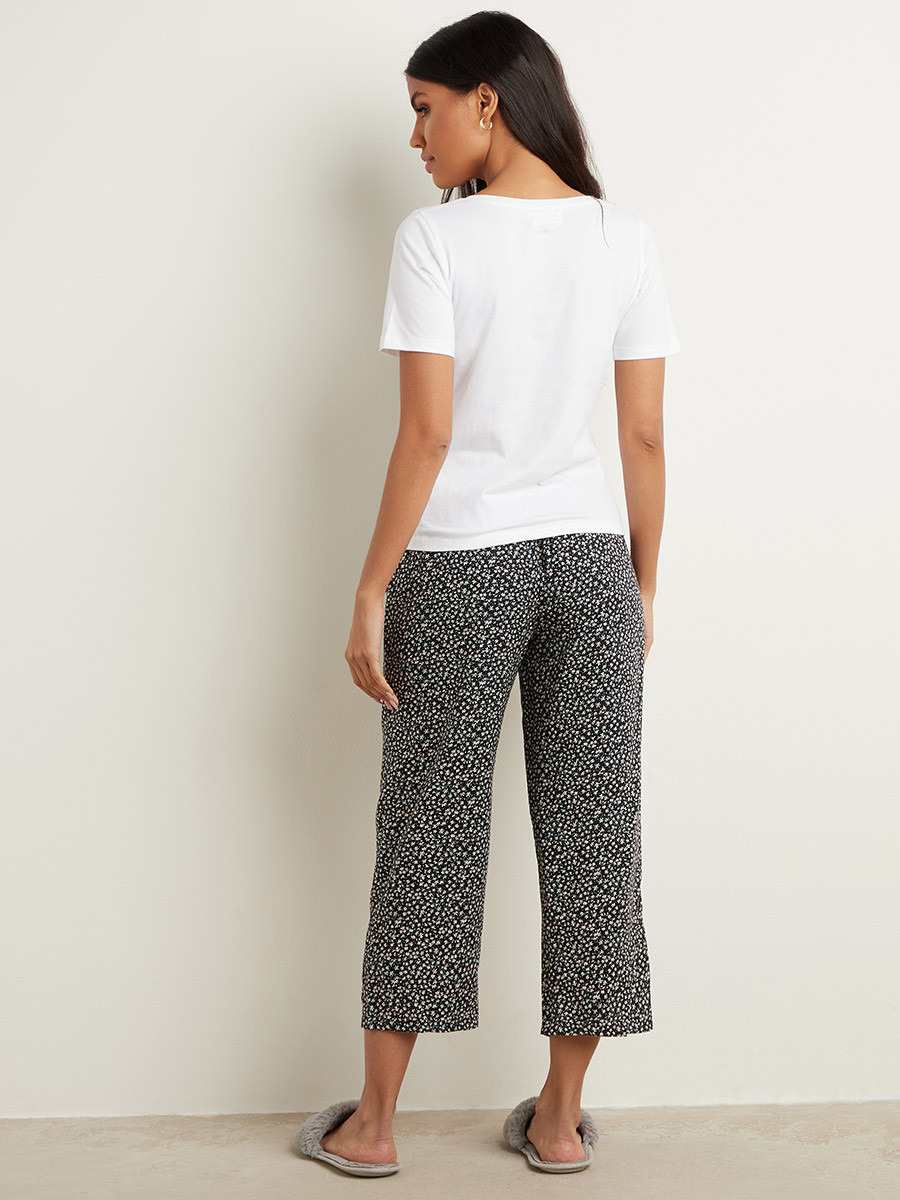 مجموعة من تيشيرت وبنطلون من ستايلي-women-clothing-nightwear-pyjamas-bottoms-image-4