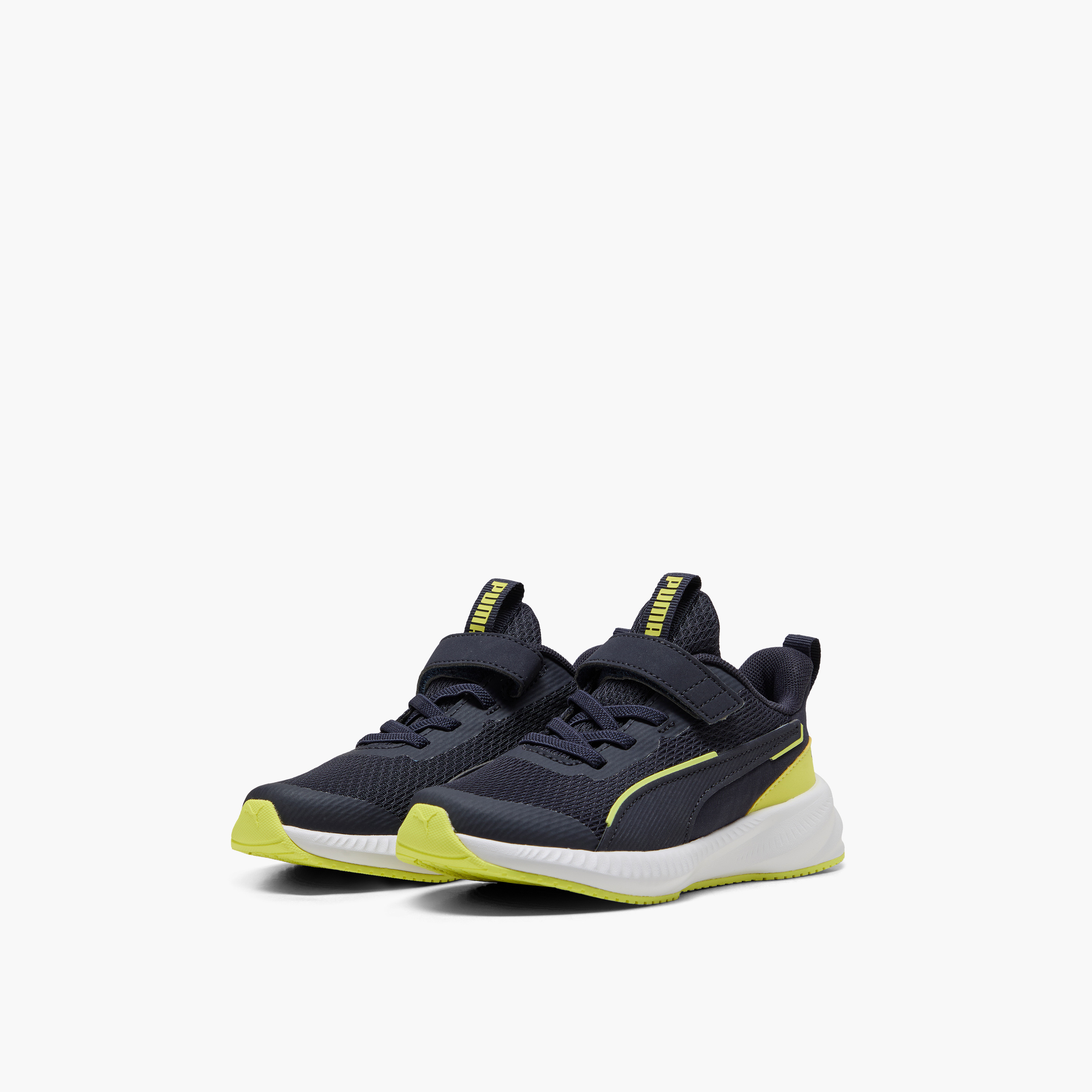 Puma Flyer 3 Boys Sneakers 40152702 | OE-boys-shoes-sneakers-image-1