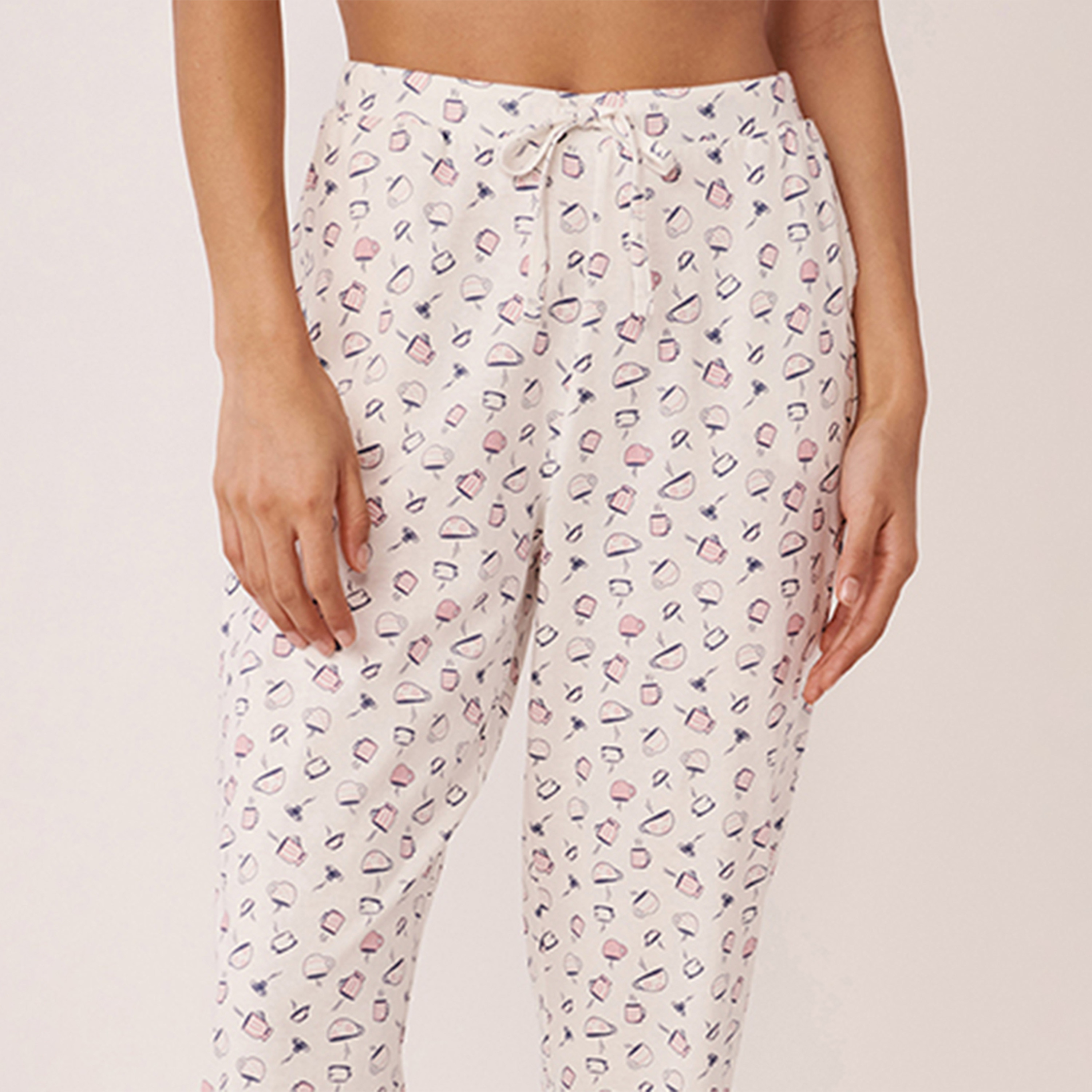 La Vie En Rose Women's Drawstring Striped Pyjamas-women-clothing-nightwear-pyjamas-bottoms-image-6