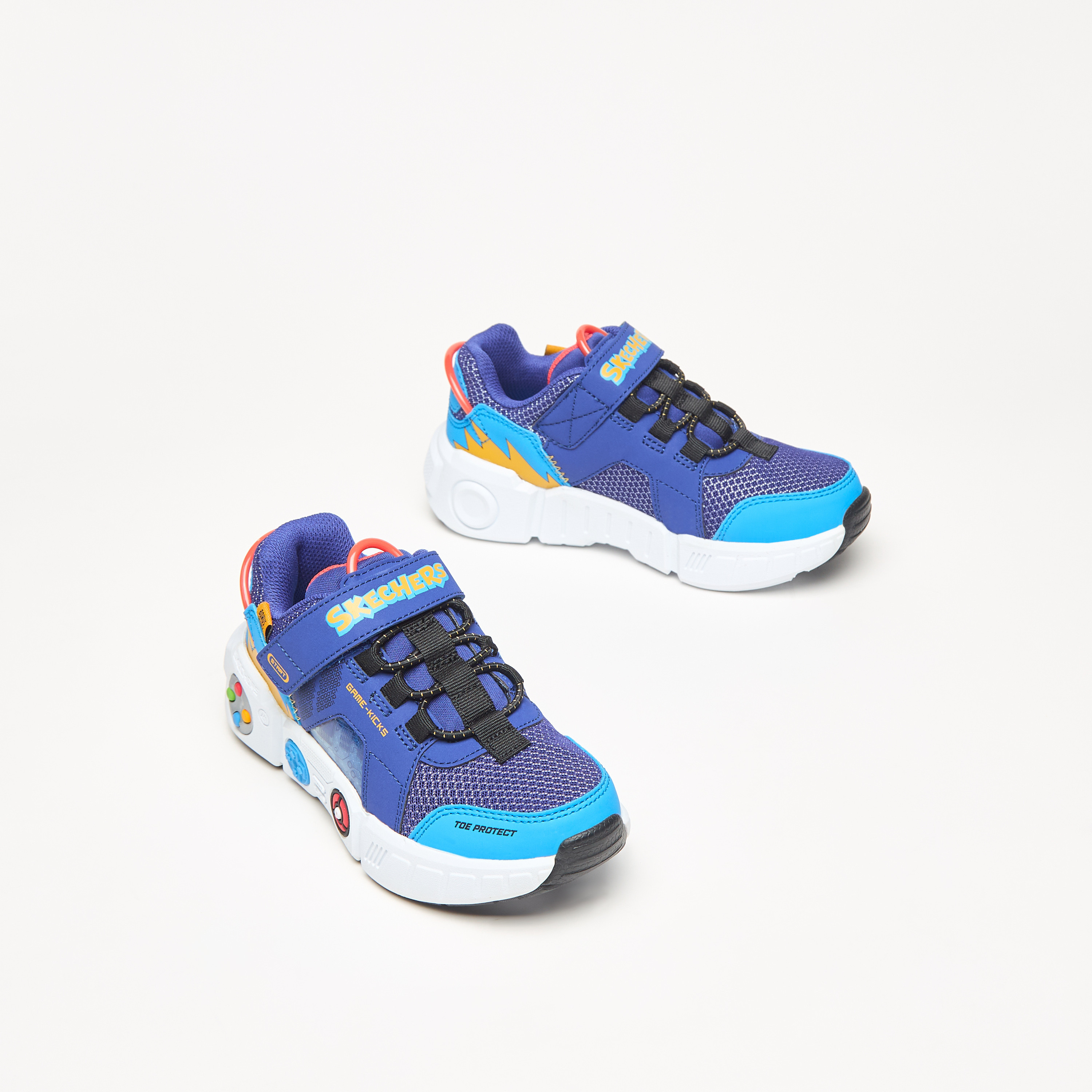 حذاء رياضي ميموري فوم مبرد بالهواء من سكيتشرز جيمترونيكس للاولاد 402260L-sports-boys-shoes-image-1