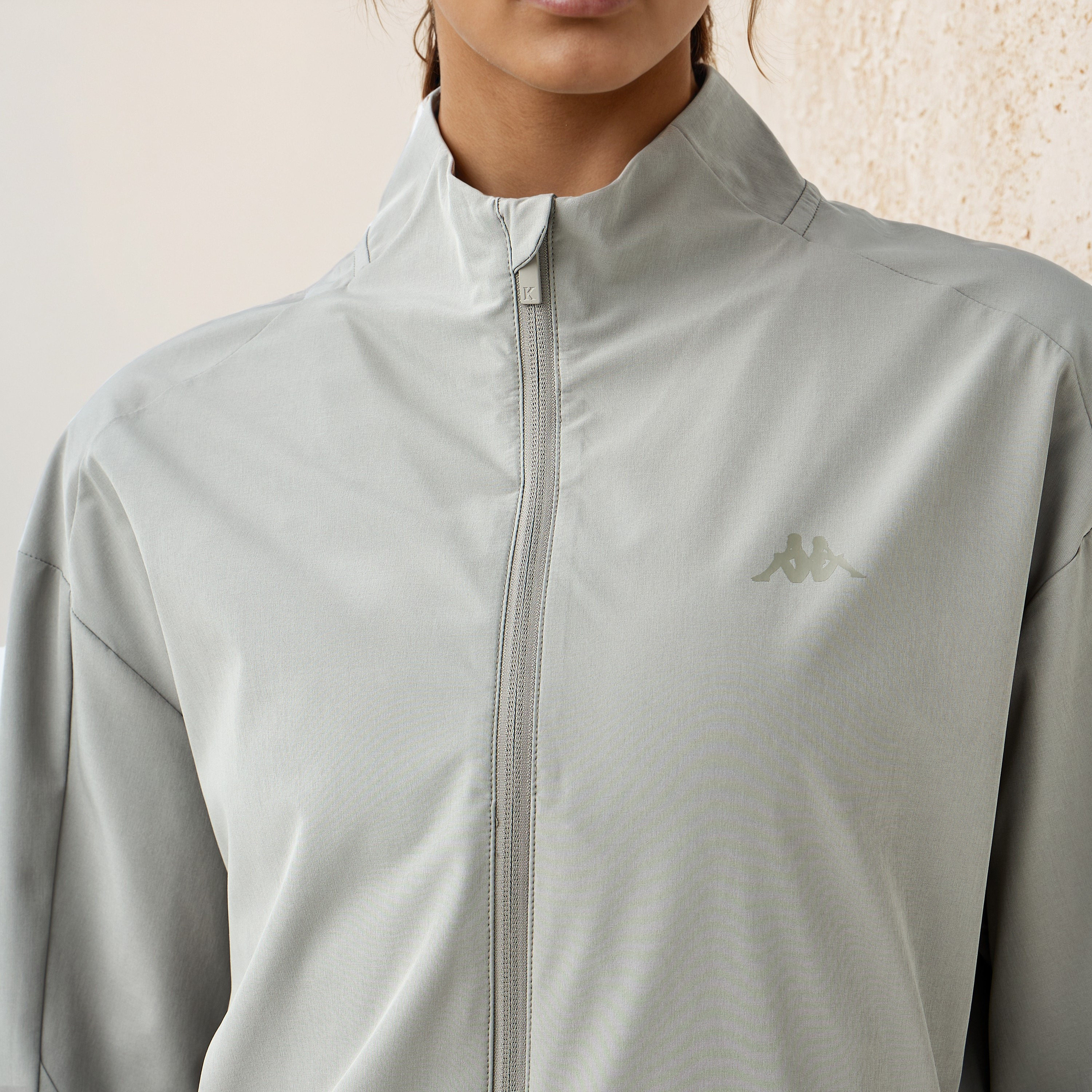 Kappa Jacket with Long Sleeves-women-clothing-sportswearandactivewear-coatsandjackets-jackets-image-5