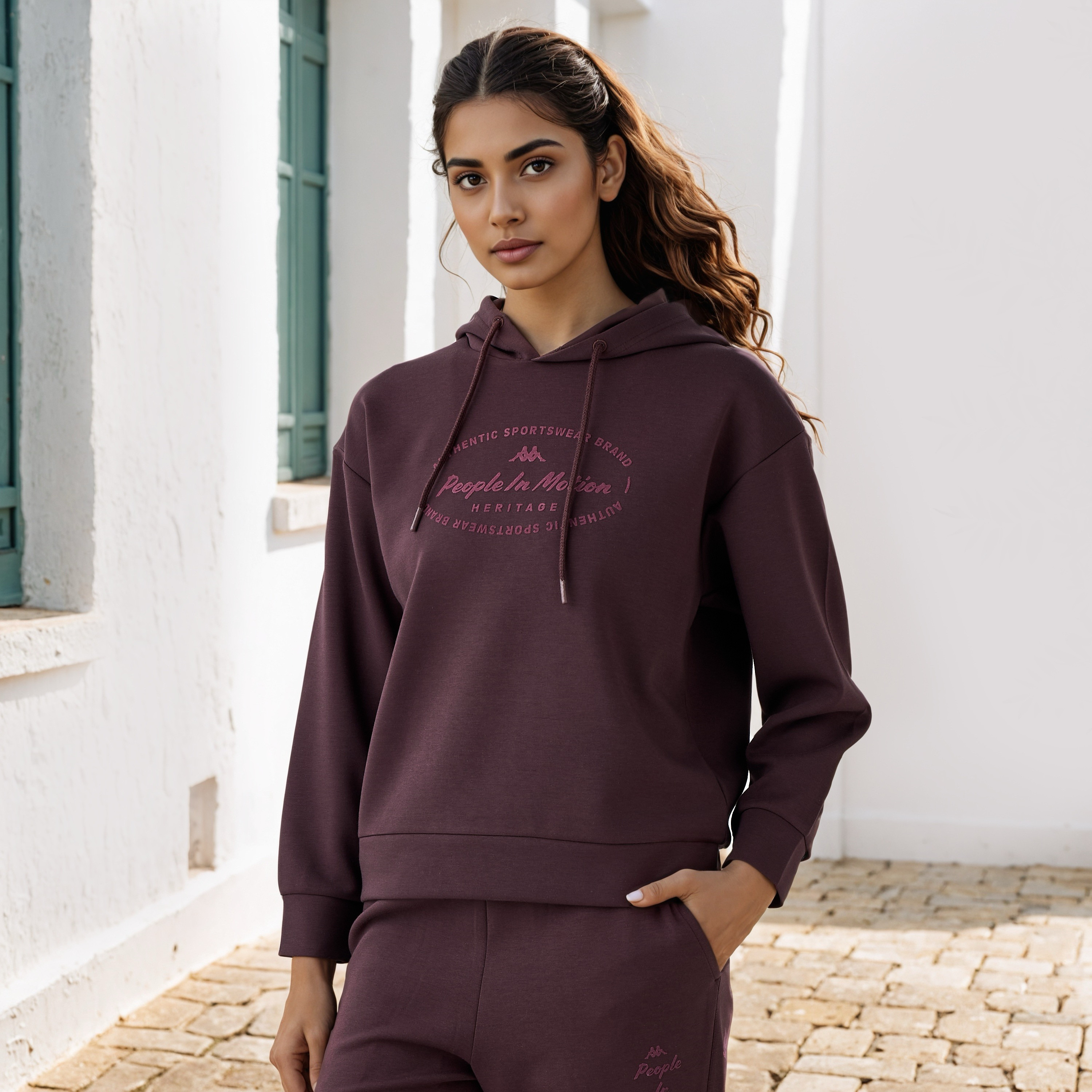 سويت شيرت بقبعة وطبعات للنساء من كابا-women-clothing-hoodiesandsweatshirts-sweatshirts-image-1