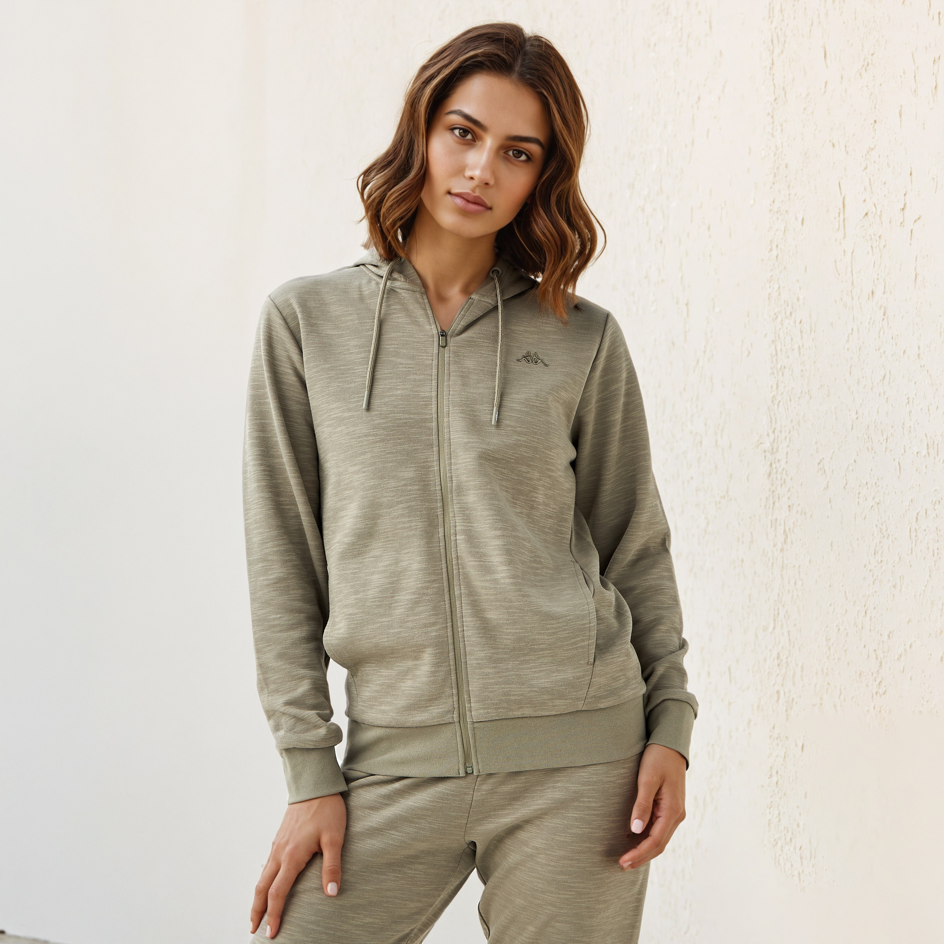 Kappa Women's Zip Through Hoodie-women-clothing-sportswearandactivewear-hoodiesandsweatshirts-image-1