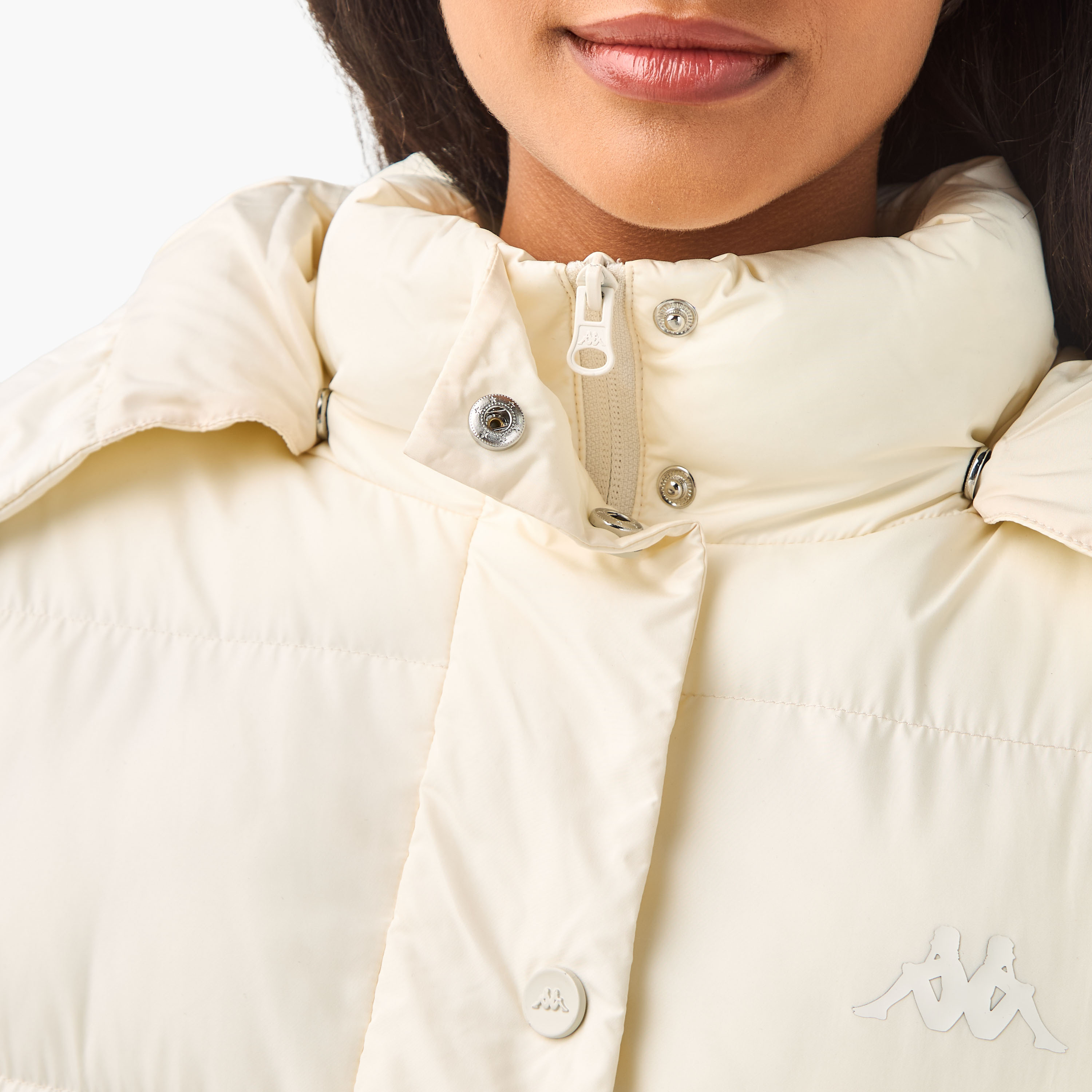 جاكيت نفخ بقبعة للنساء من كابا-women-clothing-sportswearandactivewear-coatsandjackets-jackets-image-4