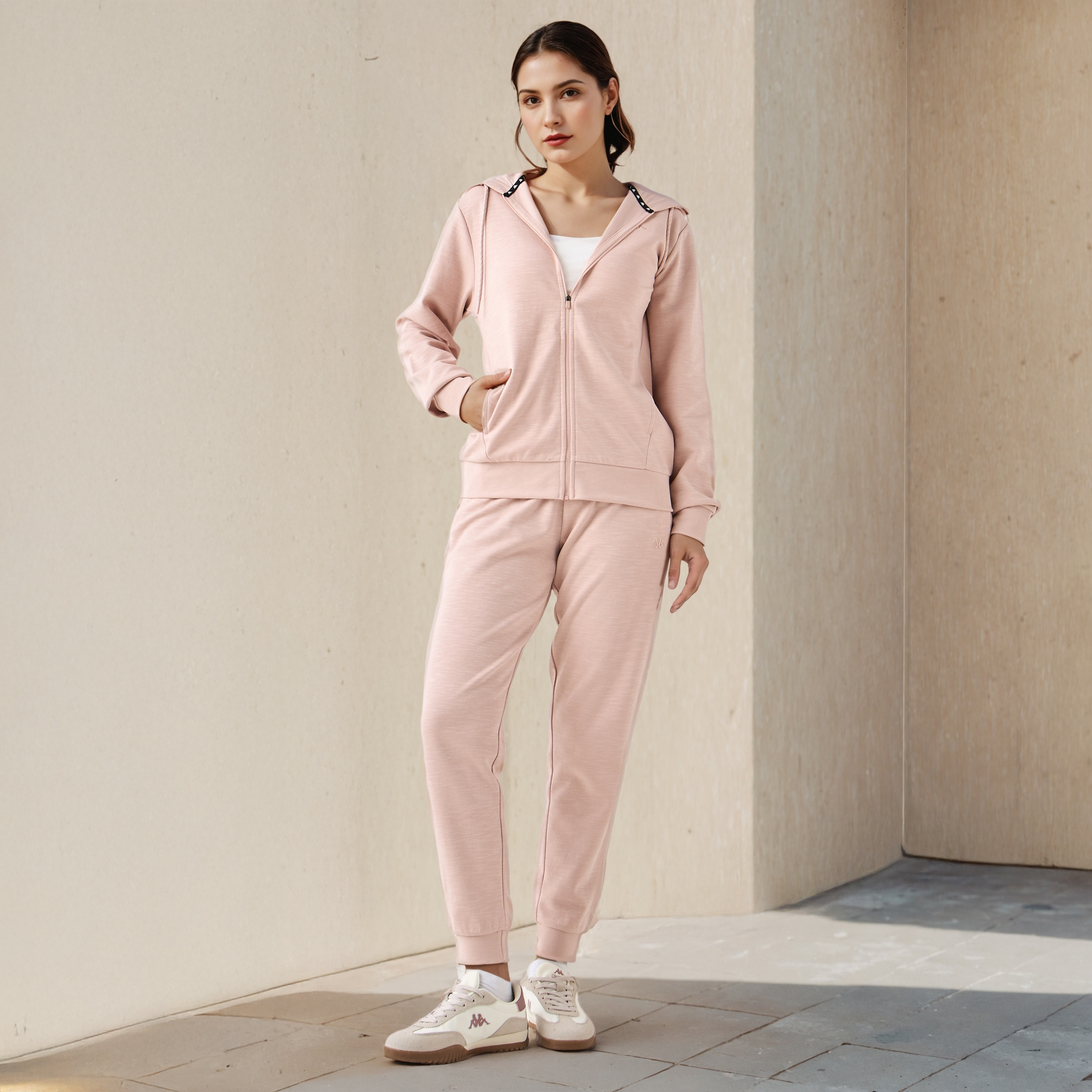 Kappa Women's Zip Through Hoodie-women-clothing-sportswearandactivewear-hoodiesandsweatshirts-image-2