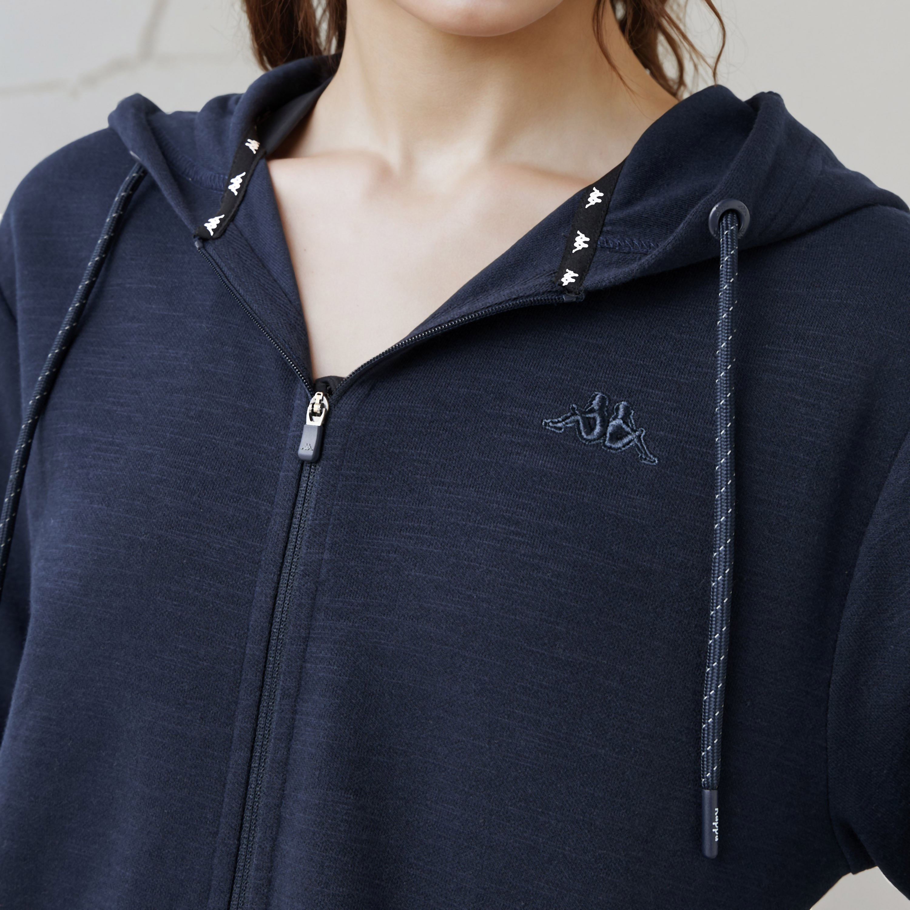 Kappa Women's Zip Through Hoodie-women-clothing-sportswearandactivewear-hoodiesandsweatshirts-image-5