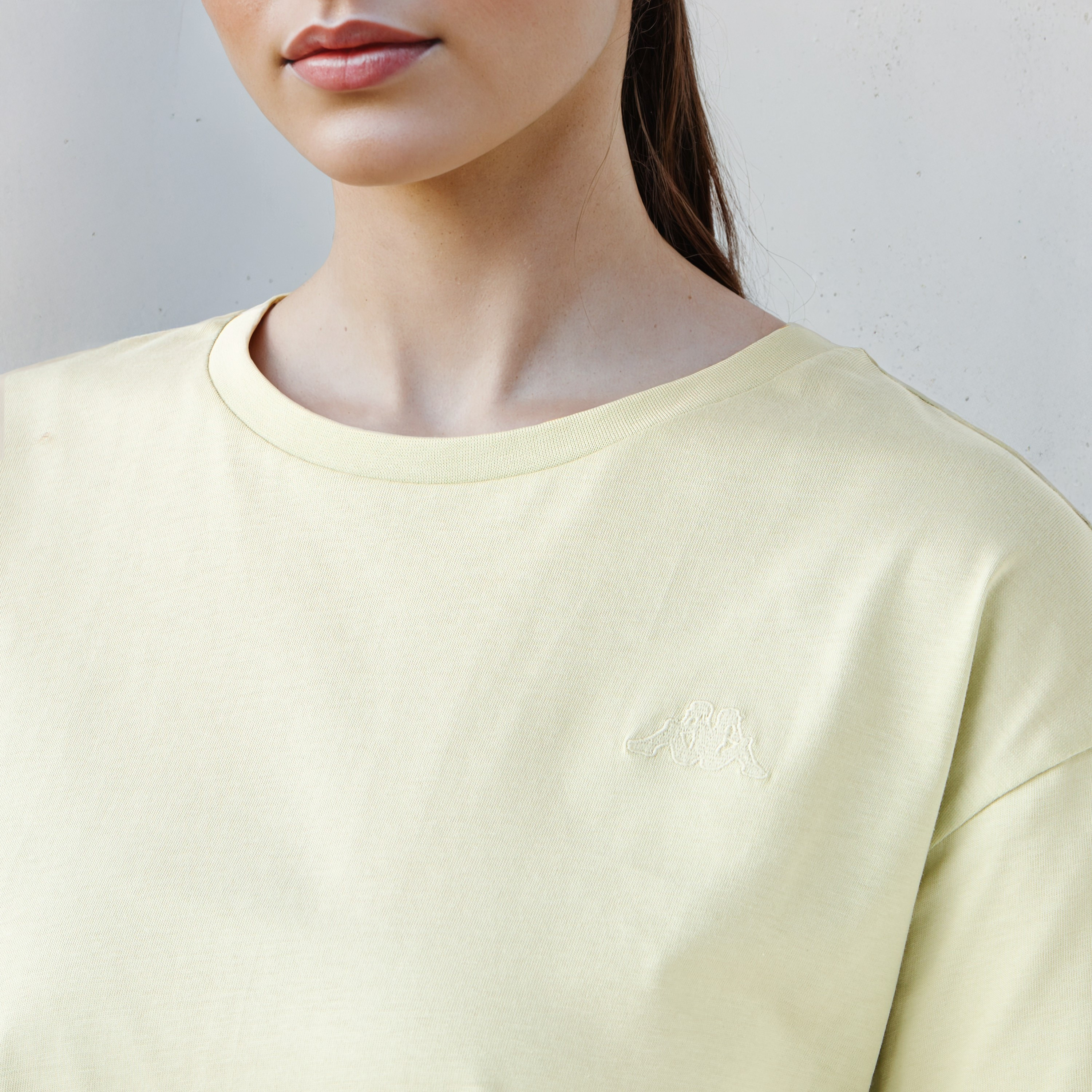 تيشيرت بقصة عادية من كابا-sports-women-clothing-tshirtsandvests-image-5