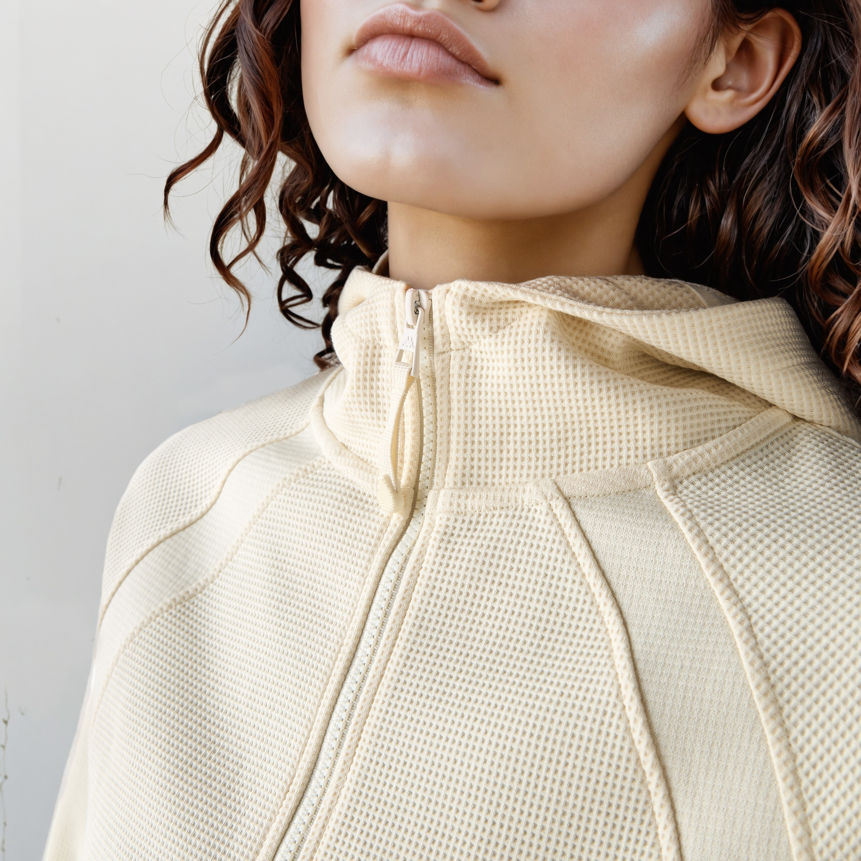 هودي وافل بارز الملمس للنساء من كابا-sports-women-clothing-hoodiesandsweatshirts-image-3