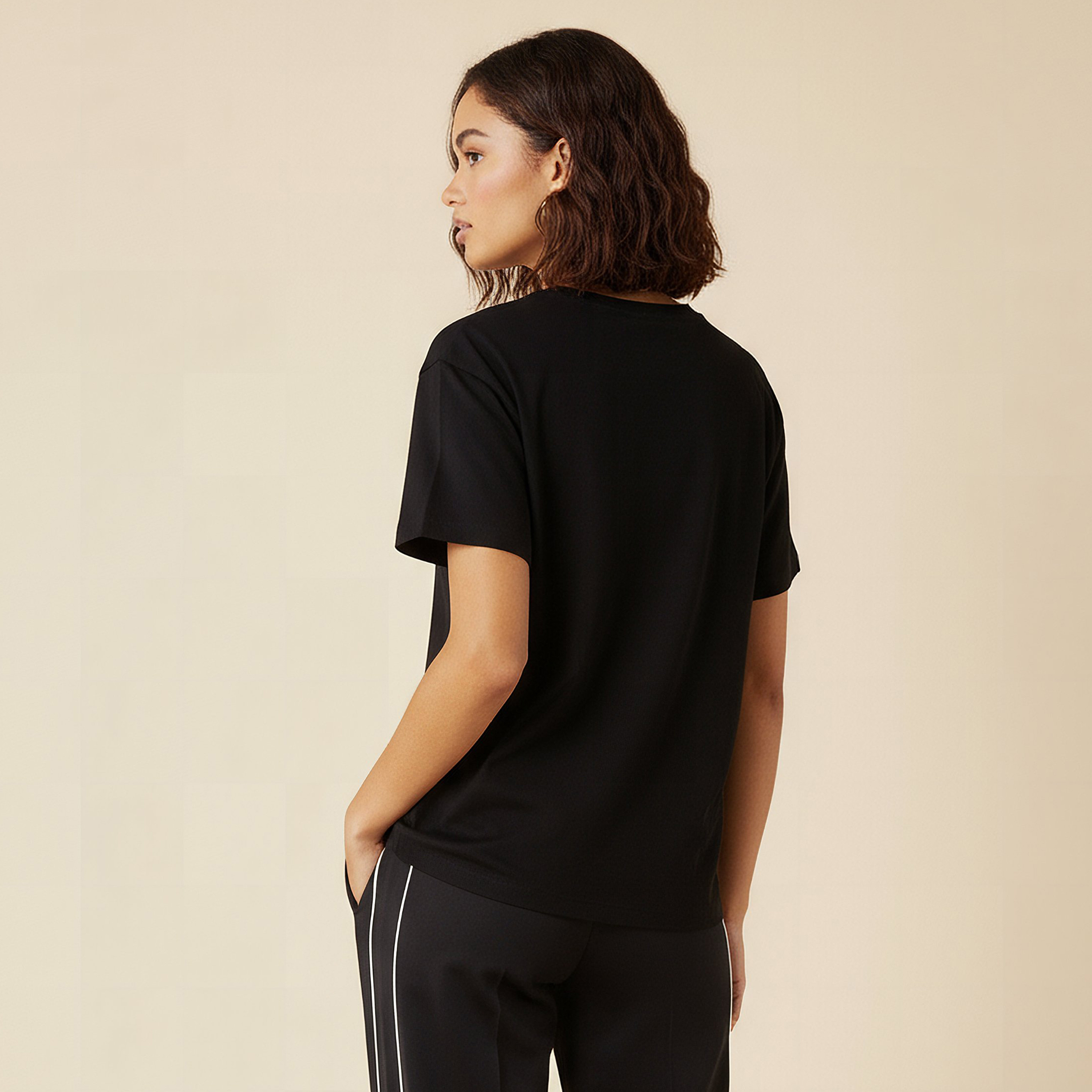 تيشيرت مطاطي بتطريز شعار للنساء من كابا-women-clothing-tshirts-image-3