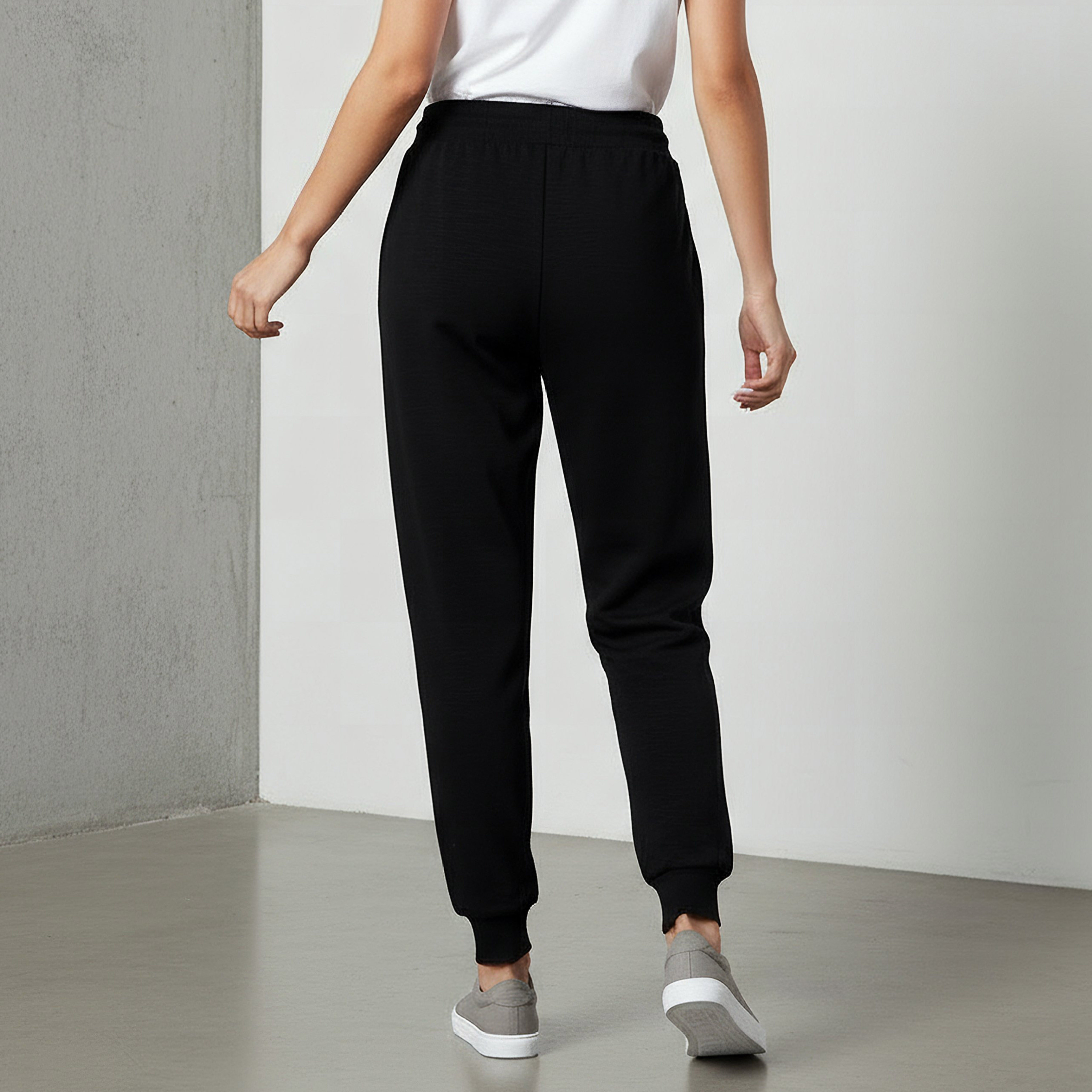 Kappa Logo Embroidered Regular Fit Joggers with Pockets-women-clothing-bottoms-joggers-image-3