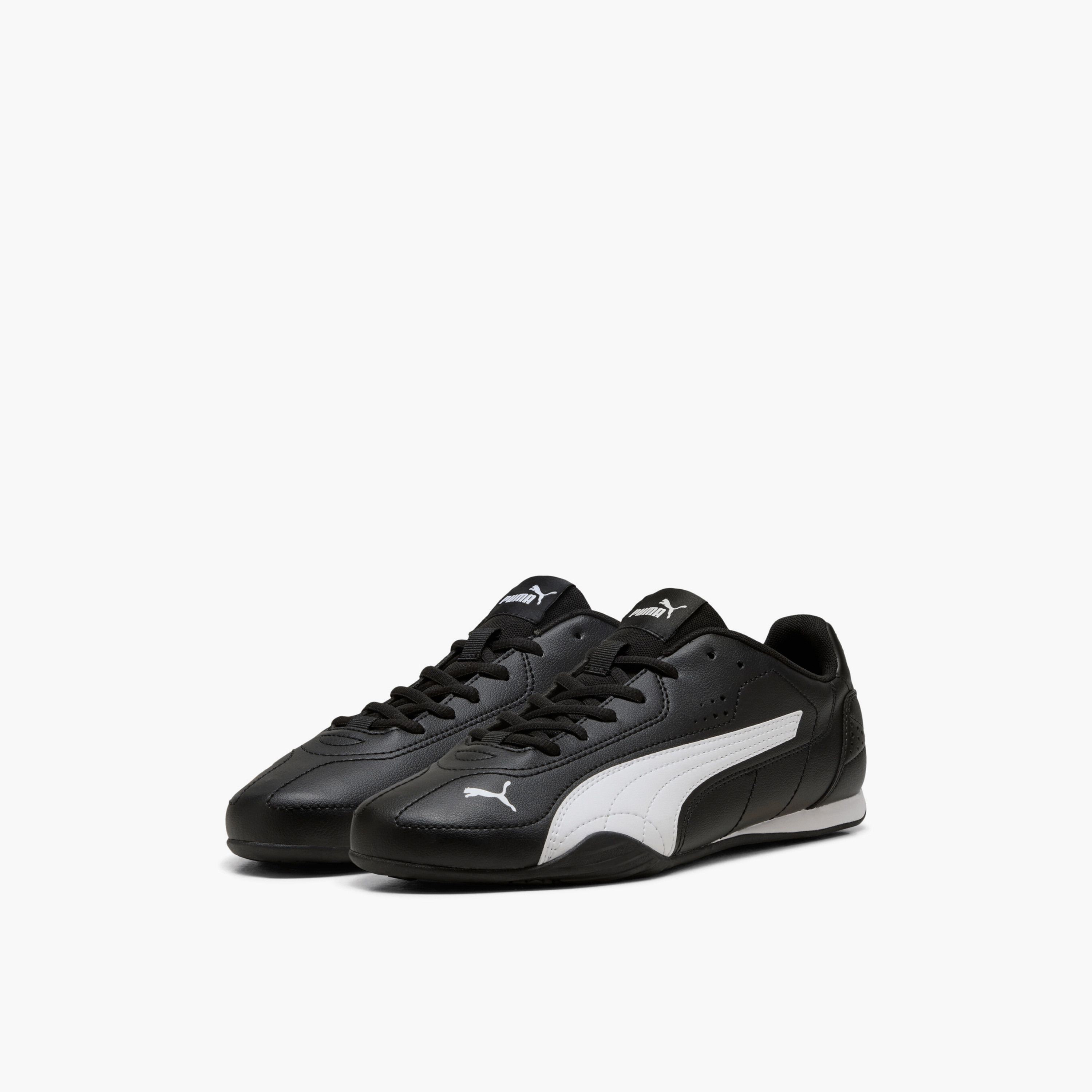 حذاء سنيكرز بطول الكاحل ورباط إغلاق وطبعات شعار كاتش للرجال من بوما-men-shoes-sneakers-image-1