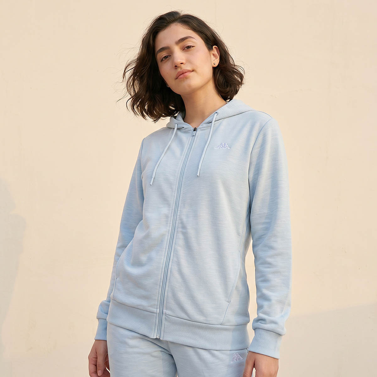 هودي نسائي بسحاب وتصميم عصري مريح من كابا-sports-women-clothing-hoodiesandsweatshirts-image-5