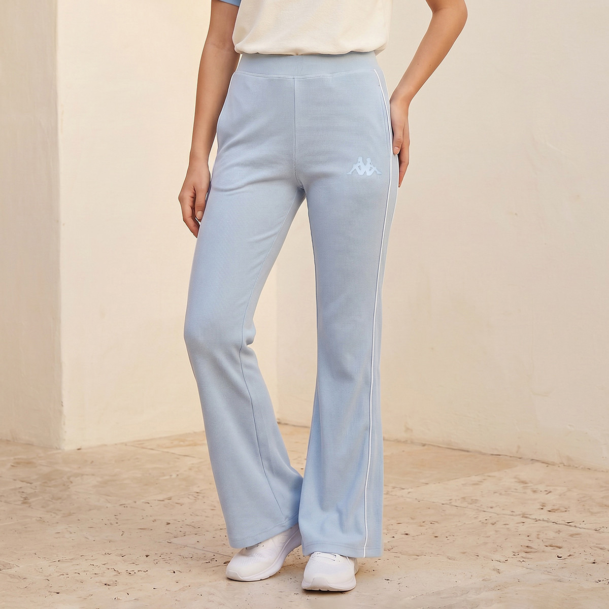 بنطلون مضلع واسع الساقين يتمدد في اتجاهين من كابا-women-clothing-bottoms-joggers-image-10