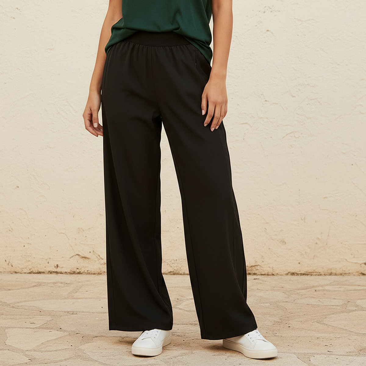 بنطلون مرن واسع الساقين من كابا-women-clothing-bottoms-joggers-image-1