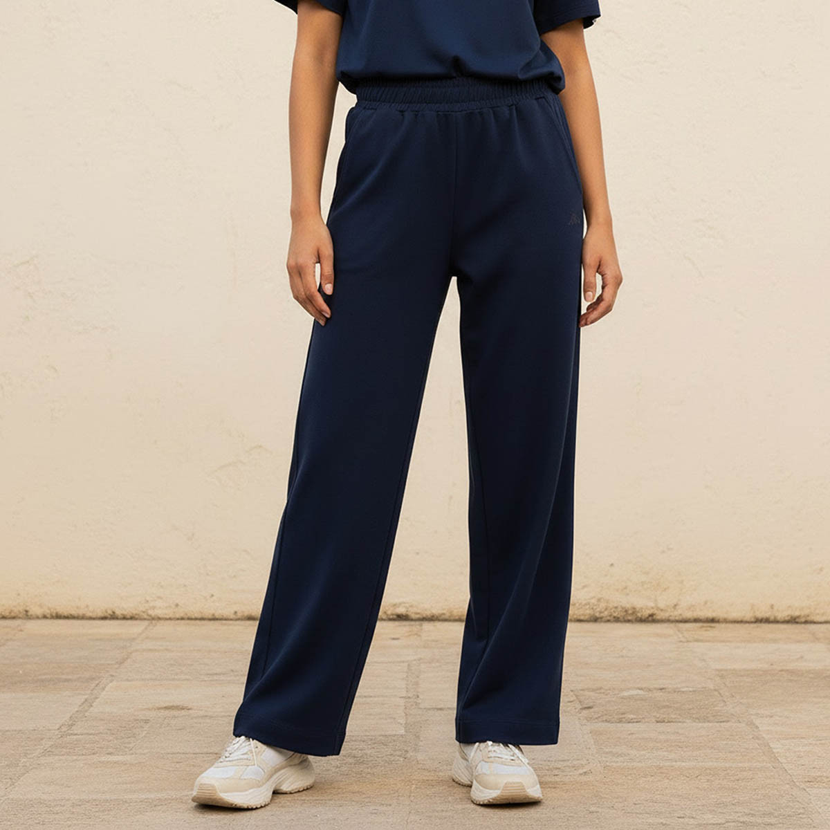 بنطال واسع الساق بخصر مطاطي من كابا-women-clothing-bottoms-joggers-image-11