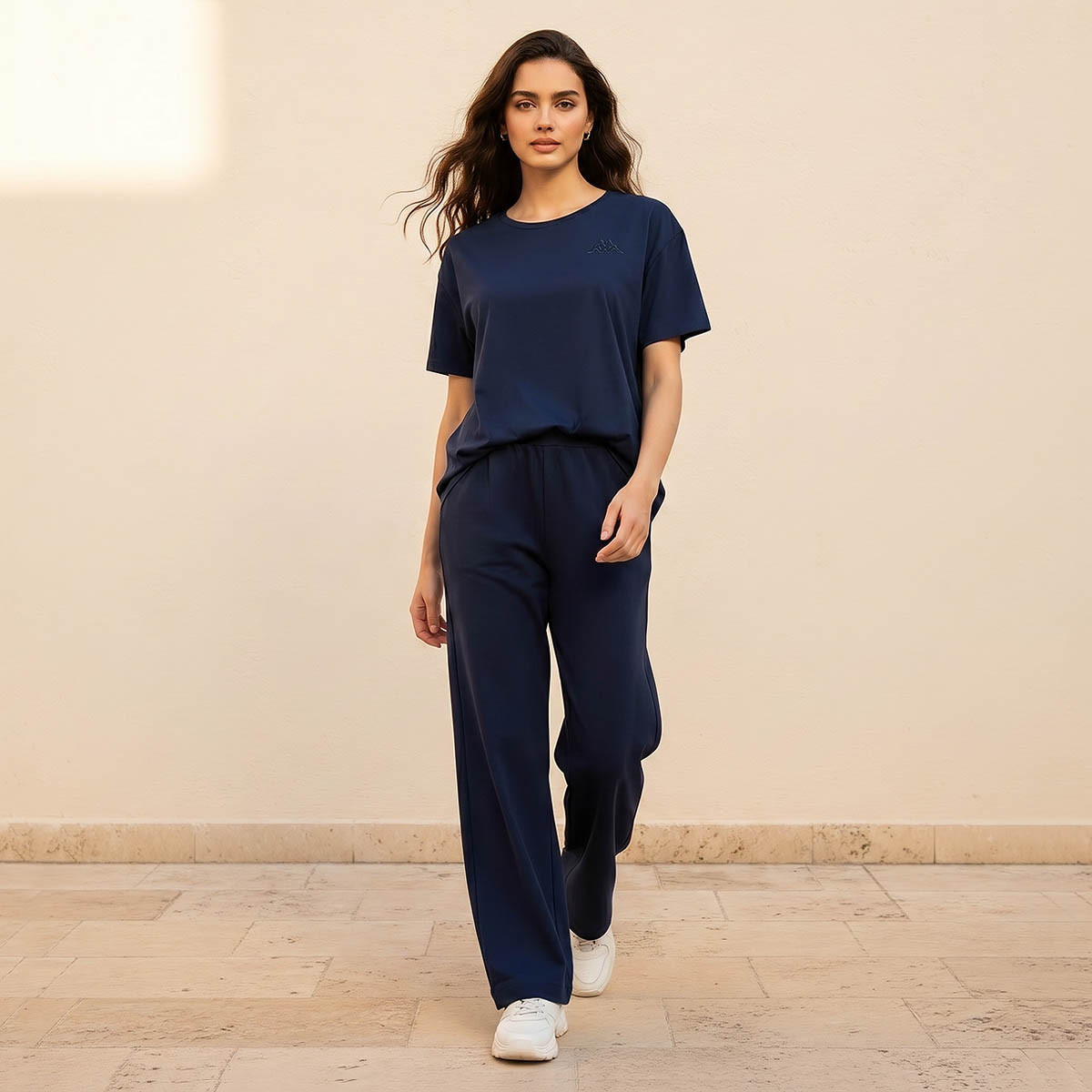 تيشيرت نسائي قطني مطرز بشعار من كابا-women-clothing-tshirts-image-2