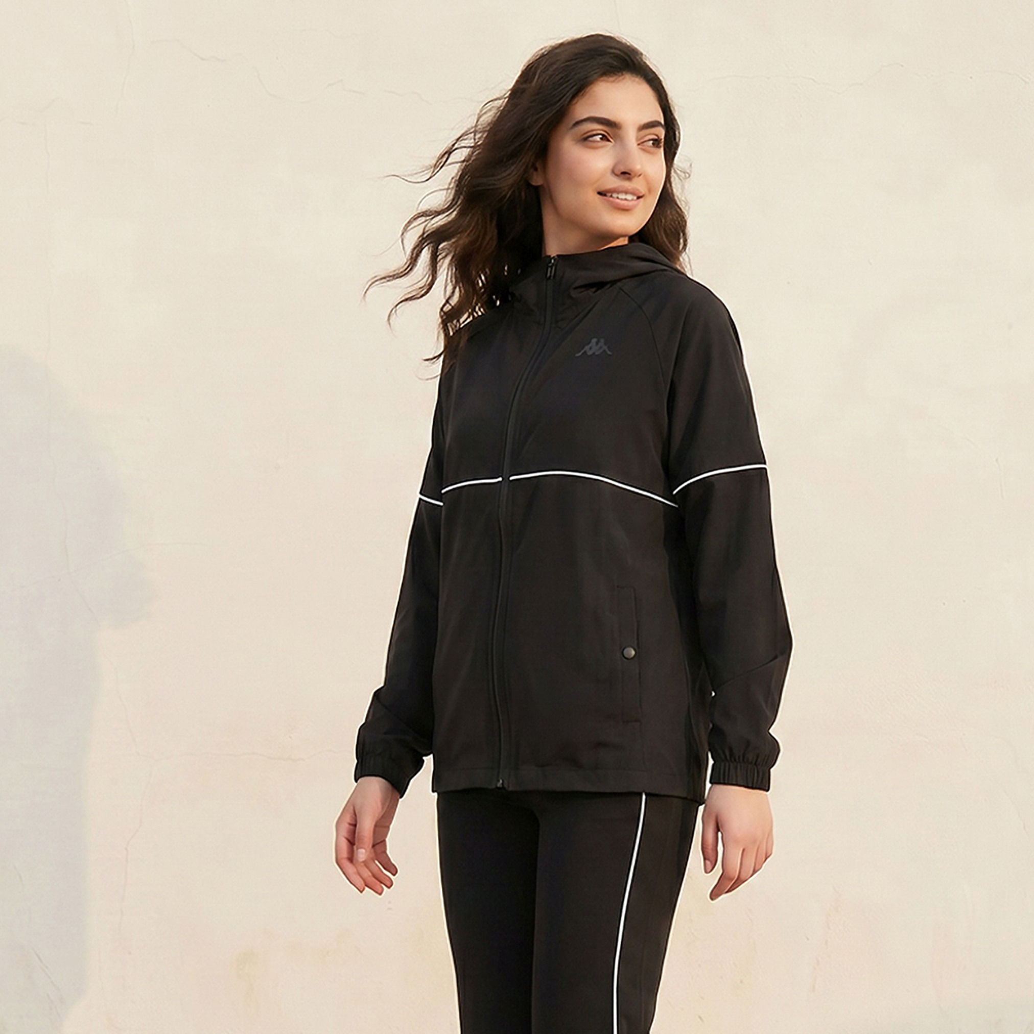جاكيت مرن بسحاب من كابا-sports-women-clothing-coatsandjackets-jackets-image-10