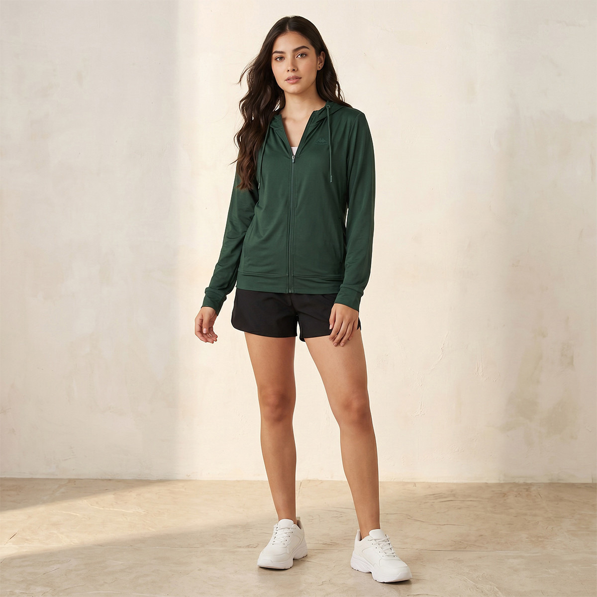 جاكيت بقصة مريحة وطبعات شعار من كابا-sports-women-clothing-coatsandjackets-jackets-image-8