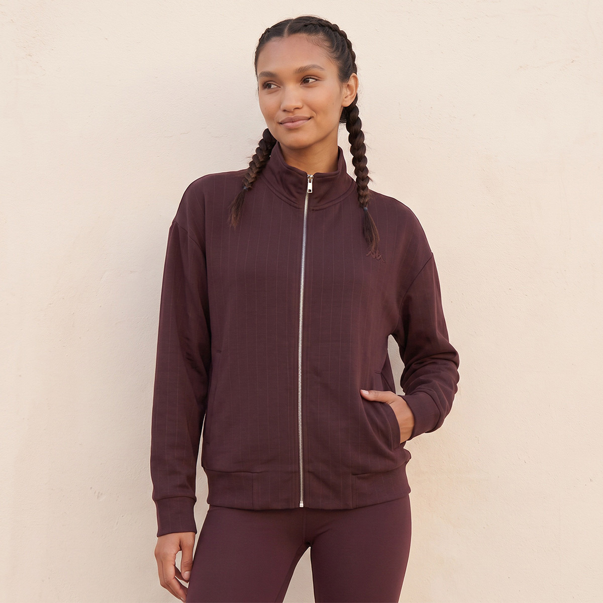 جاكيت مخطط من كابا-sports-women-clothing-coatsandjackets-jackets-image-1