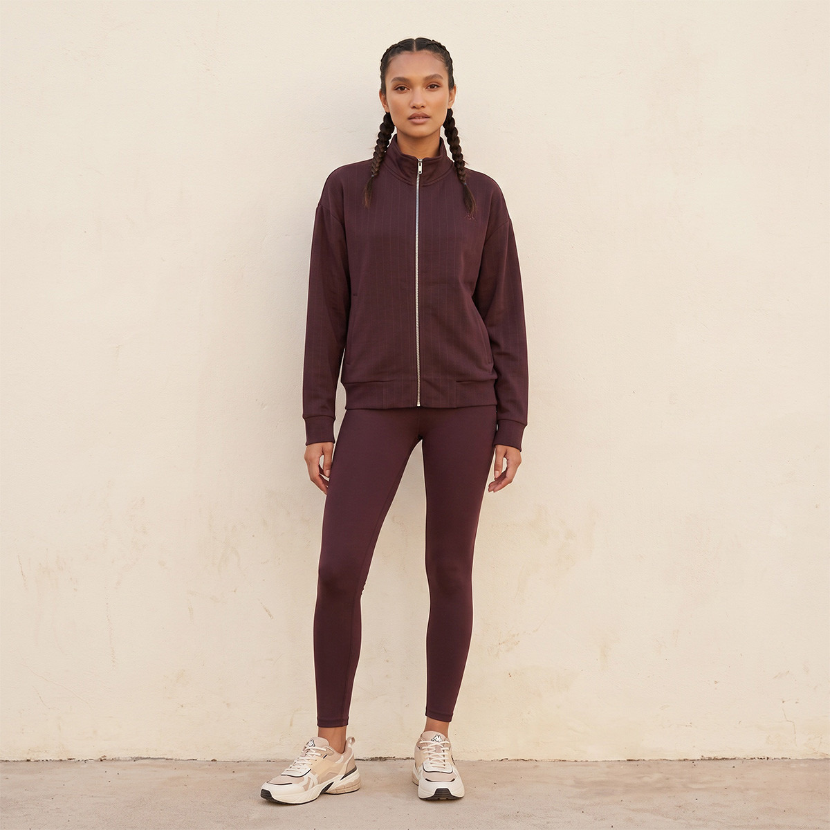 جاكيت مخطط من كابا-sports-women-clothing-coatsandjackets-jackets-image-2